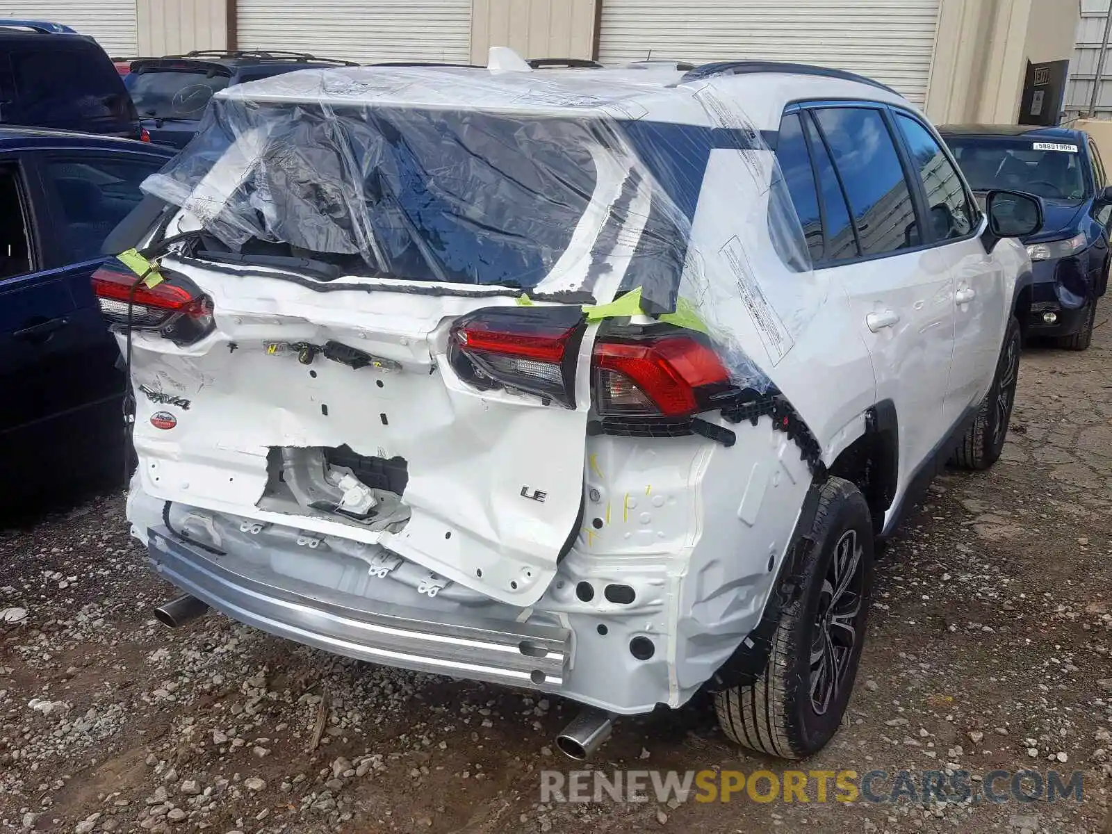 4 Photograph of a damaged car 2T3H1RFV1KW056454 TOYOTA RAV4 LE 2019