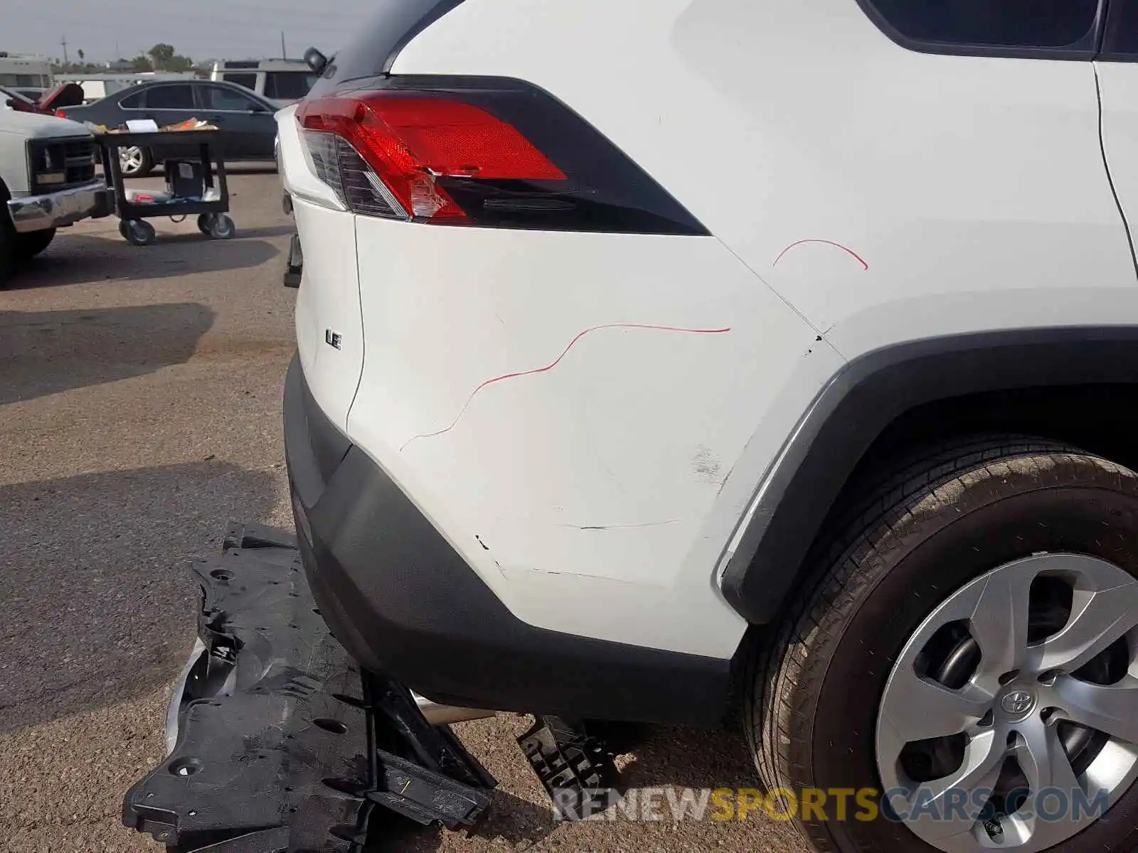 9 Photograph of a damaged car 2T3H1RFV3KC020587 TOYOTA RAV4 LE 2019