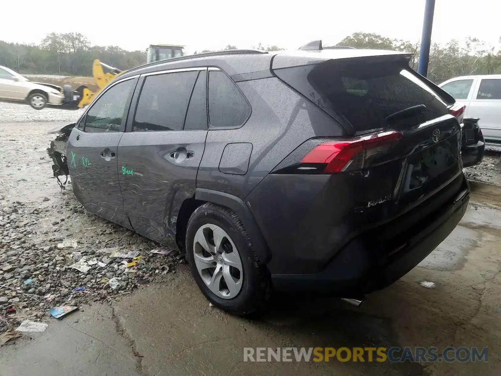 3 Photograph of a damaged car 2T3H1RFV4KW007023 TOYOTA RAV4 LE 2019