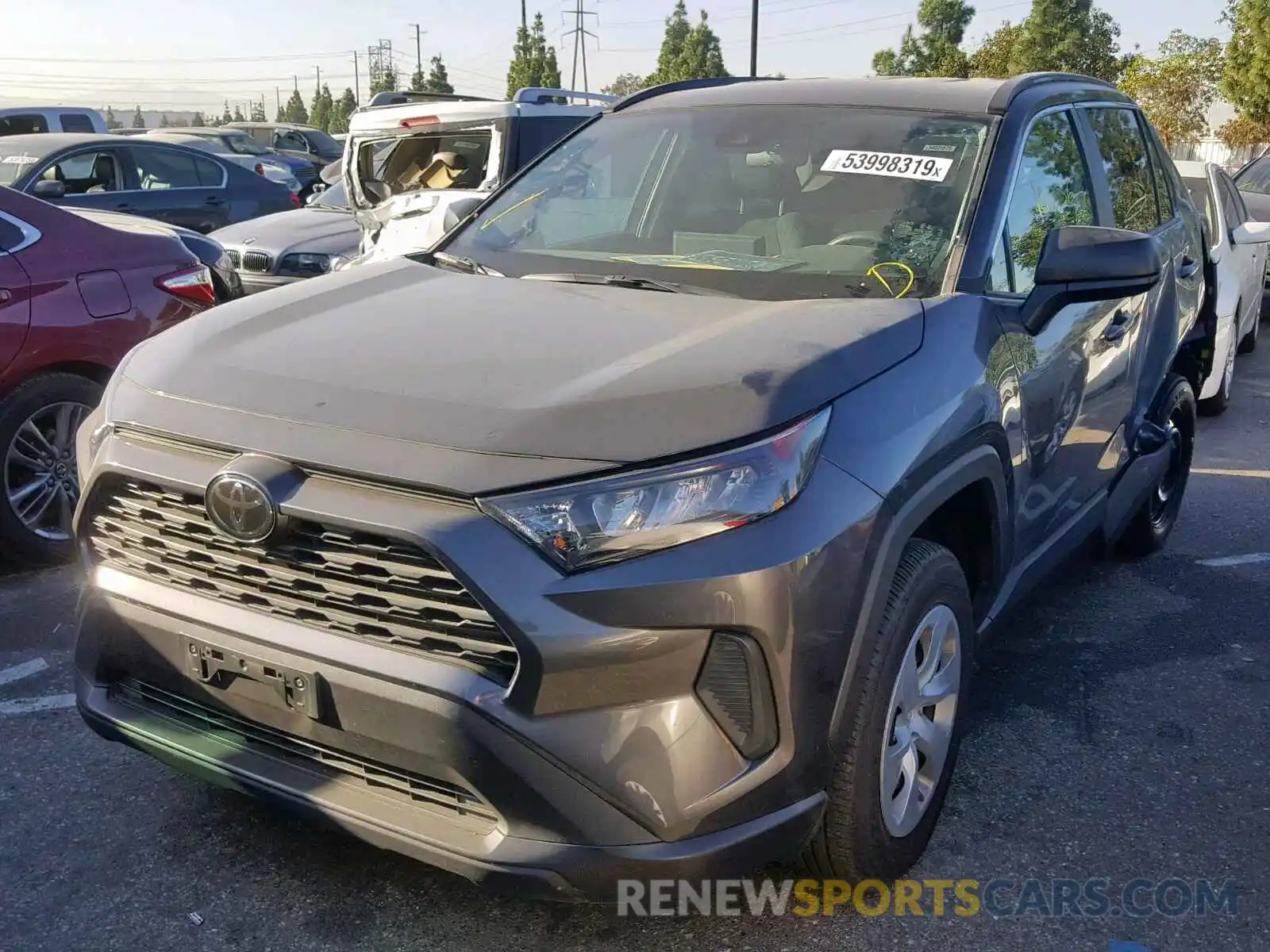 2 Фотография поврежденного автомобиля 2T3H1RFV4KW015235 TOYOTA RAV4 LE 2019