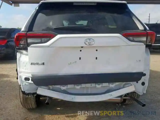 9 Photograph of a damaged car 2T3H1RFV5KW039026 TOYOTA RAV4 LE 2019