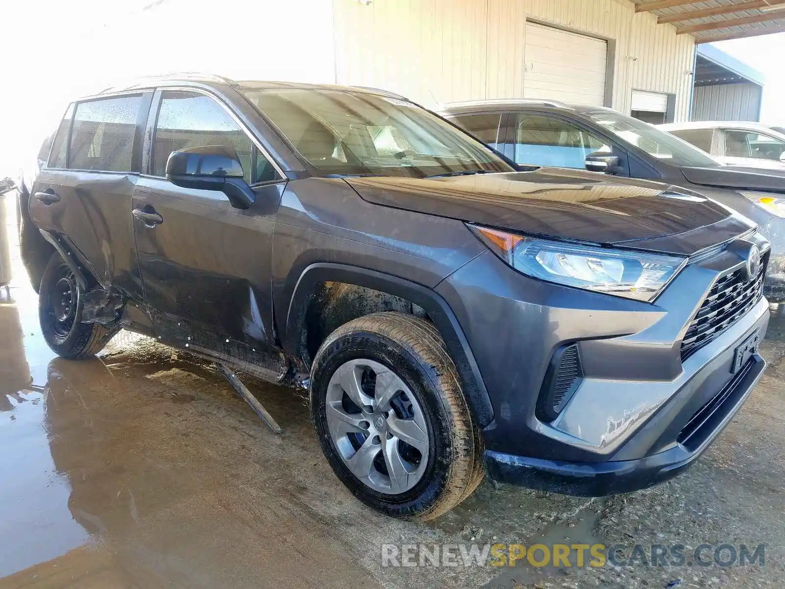 1 Photograph of a damaged car 2T3H1RFV6KW003345 TOYOTA RAV4 LE 2019