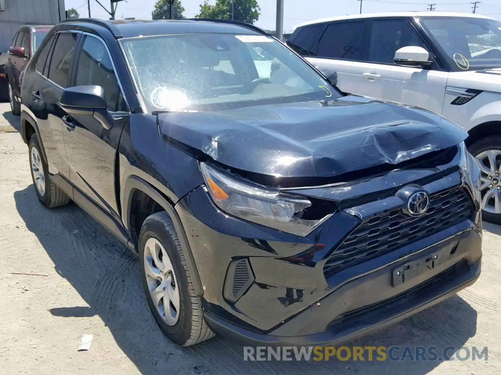 1 Photograph of a damaged car 2T3H1RFV9KW003713 TOYOTA RAV4 LE 2019