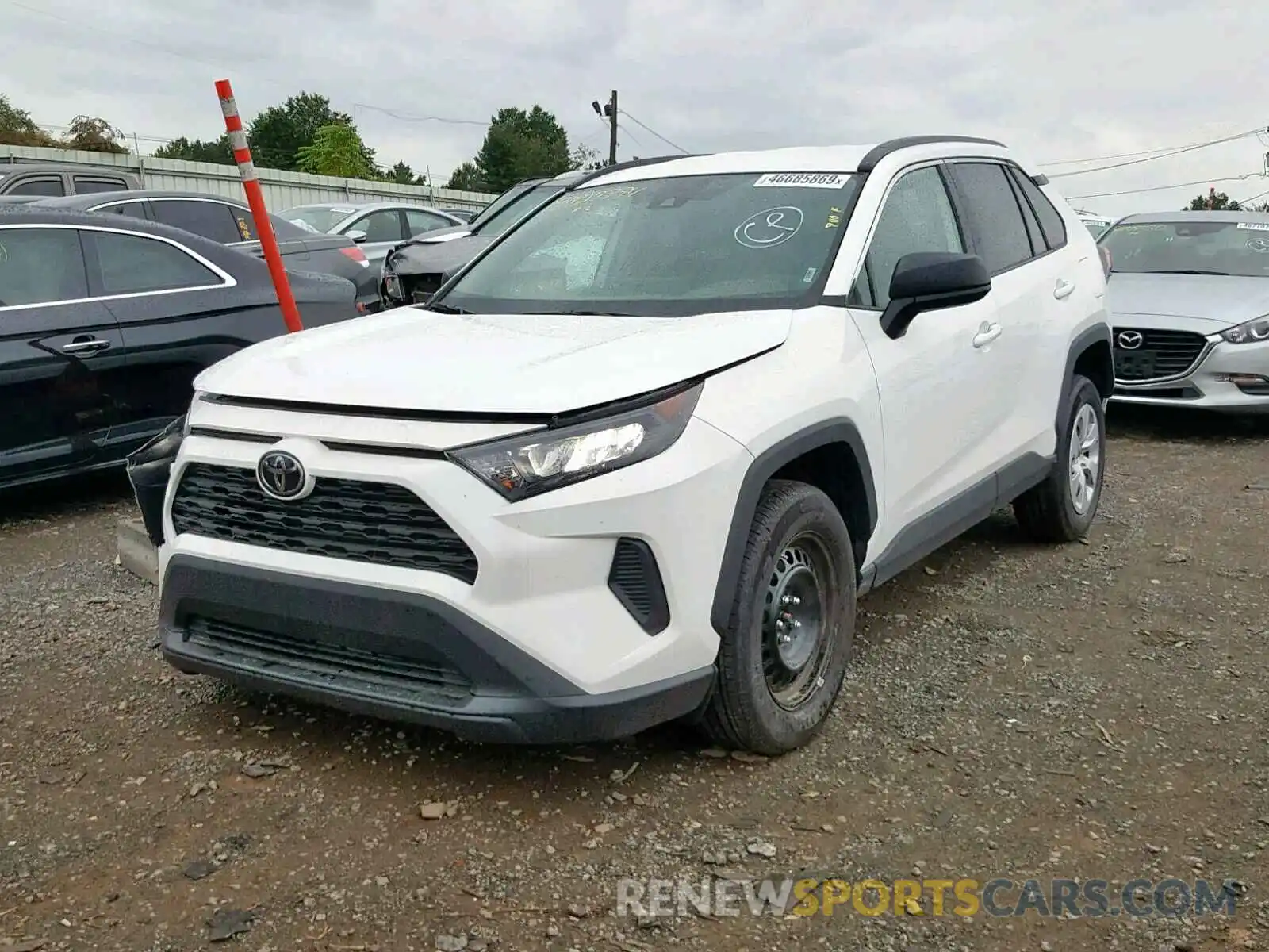 2 Фотография поврежденного автомобиля 2T3H1RFV9KW019149 TOYOTA RAV4 LE 2019