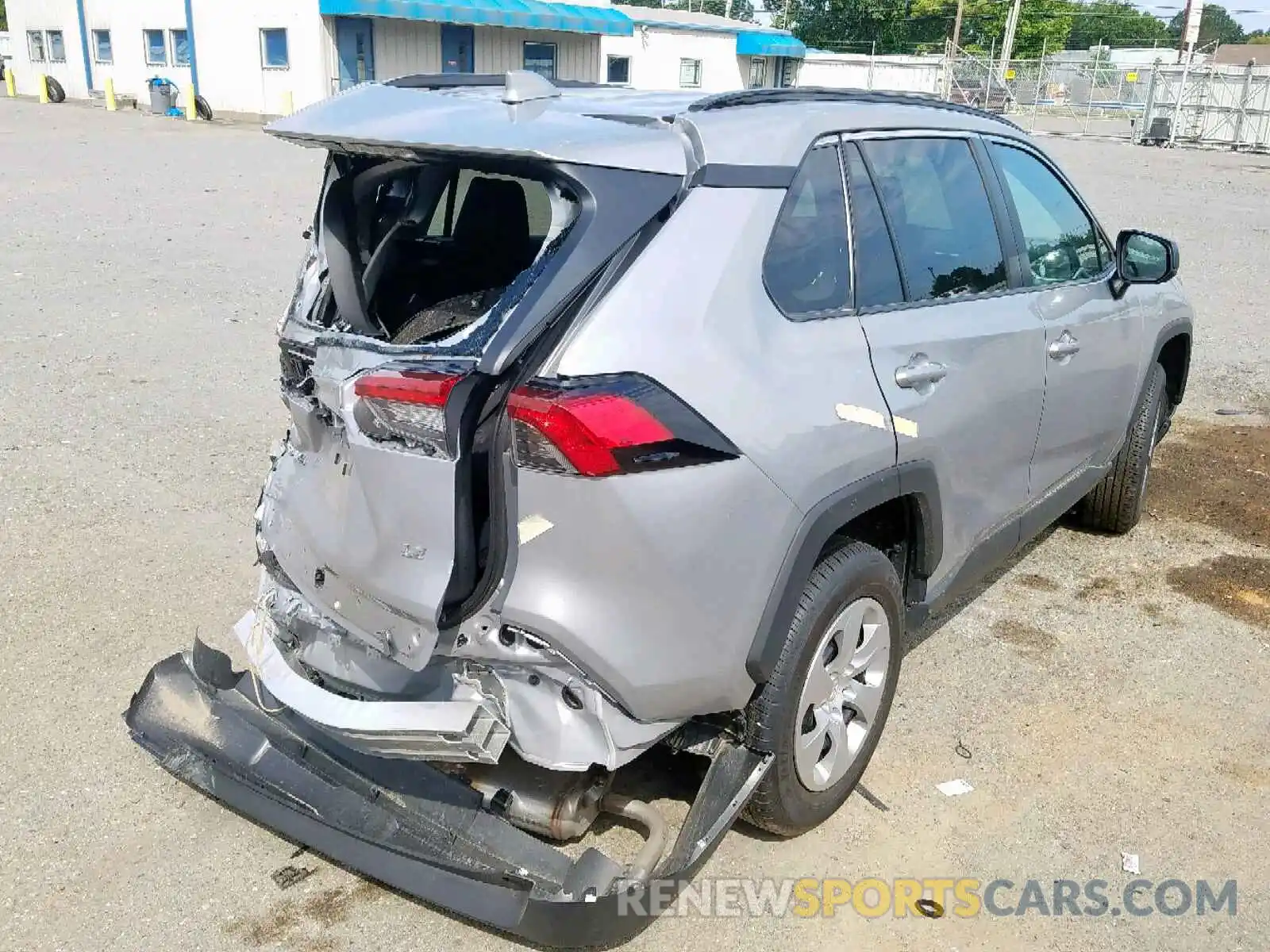 4 Photograph of a damaged car 2T3H1RFVXKW004000 TOYOTA RAV4 LE 2019