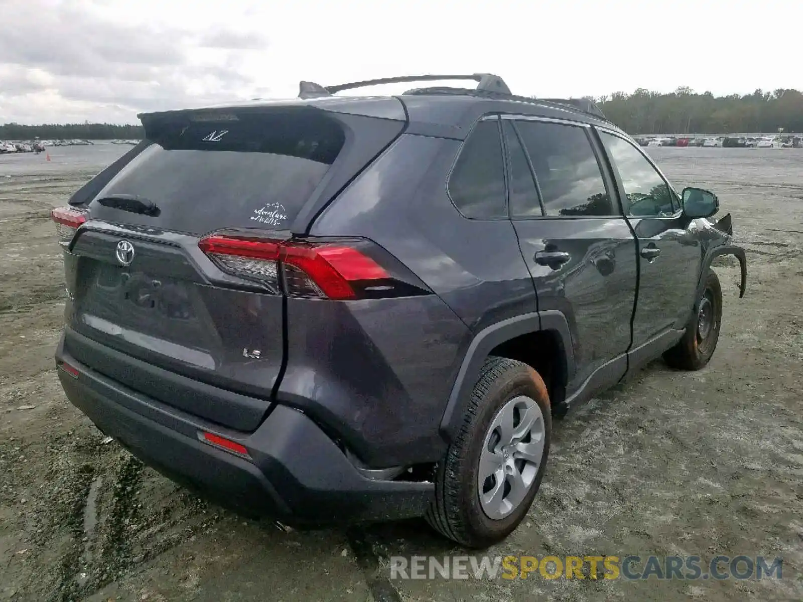 4 Photograph of a damaged car 2T3H1RFVXKW009293 TOYOTA RAV4 LE 2019