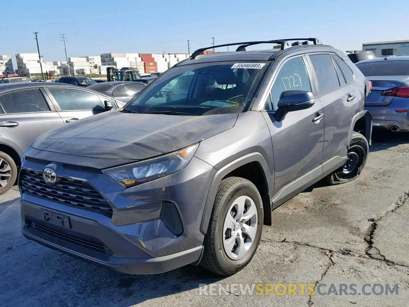 2 Фотография поврежденного автомобиля 2T3K1RFV2KW040902 TOYOTA RAV4 LE 2019