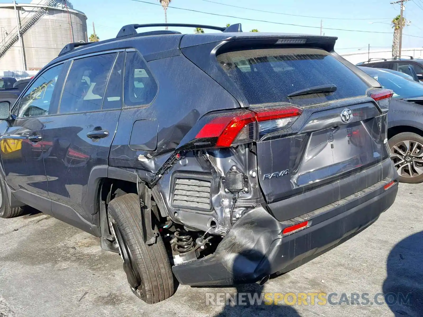 9 Photograph of a damaged car 2T3K1RFV2KW040902 TOYOTA RAV4 LE 2019