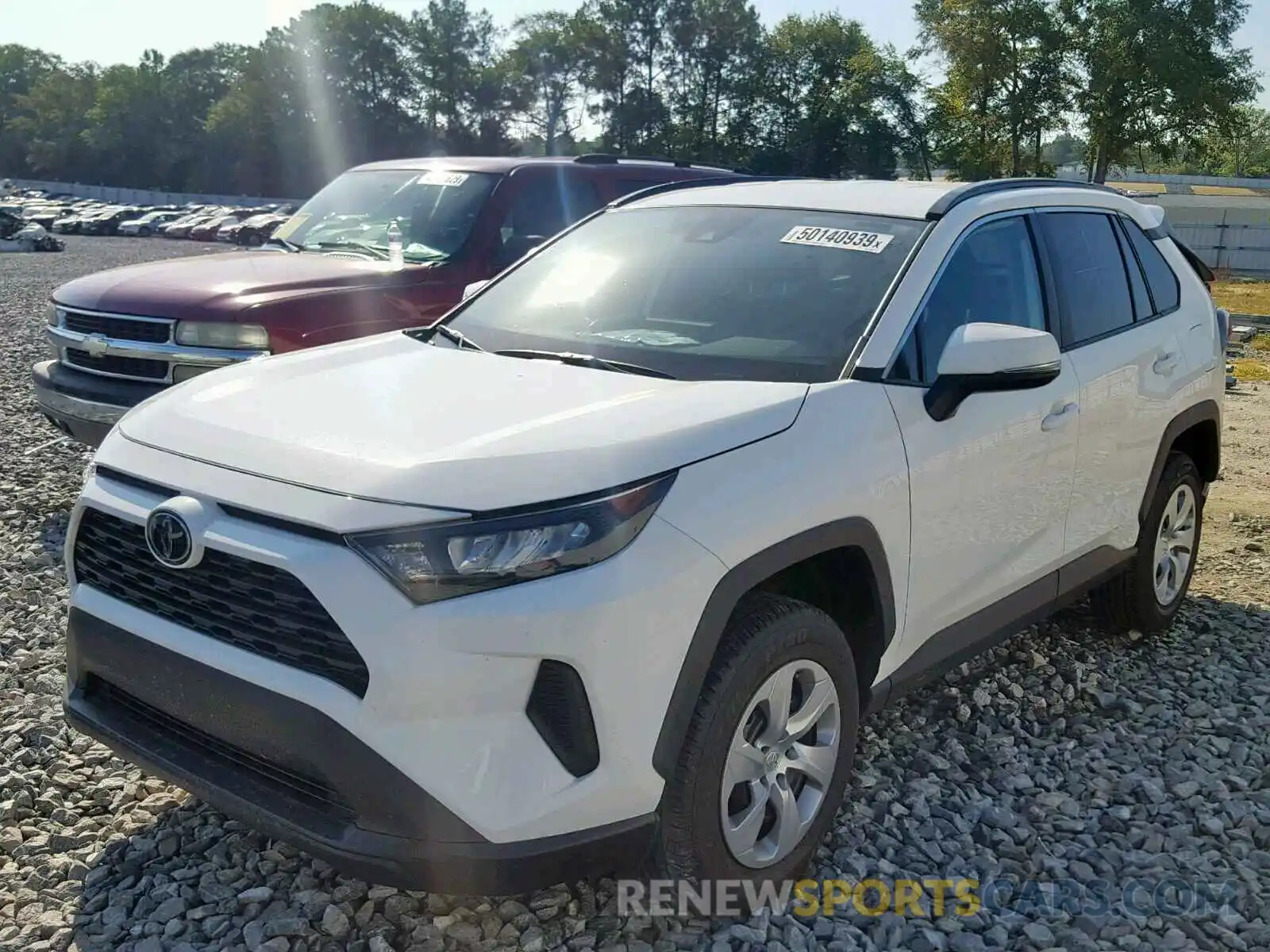 2 Photograph of a damaged car 2T3K1RFV9KW010537 TOYOTA RAV4 LE 2019