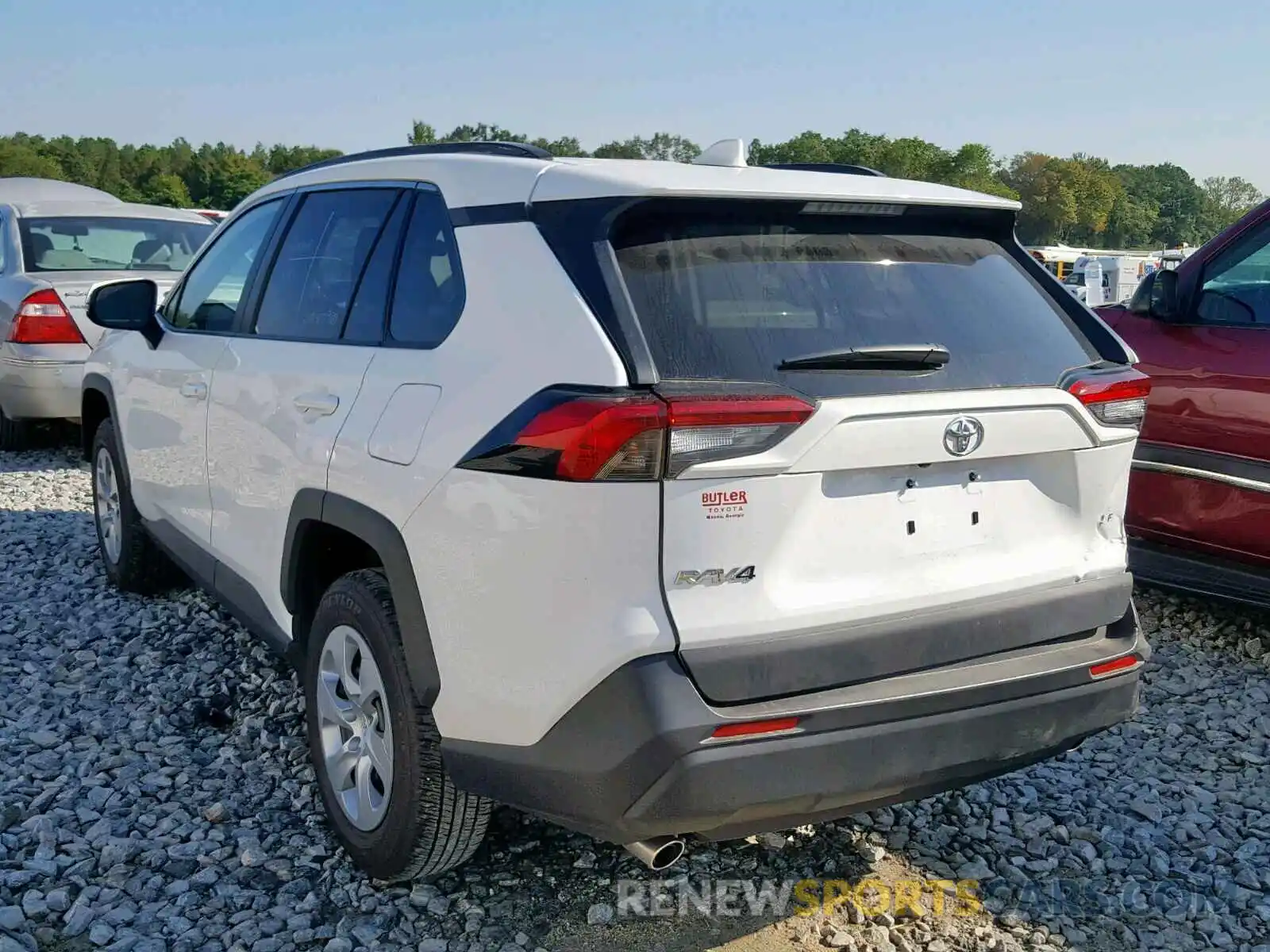 3 Photograph of a damaged car 2T3K1RFV9KW010537 TOYOTA RAV4 LE 2019