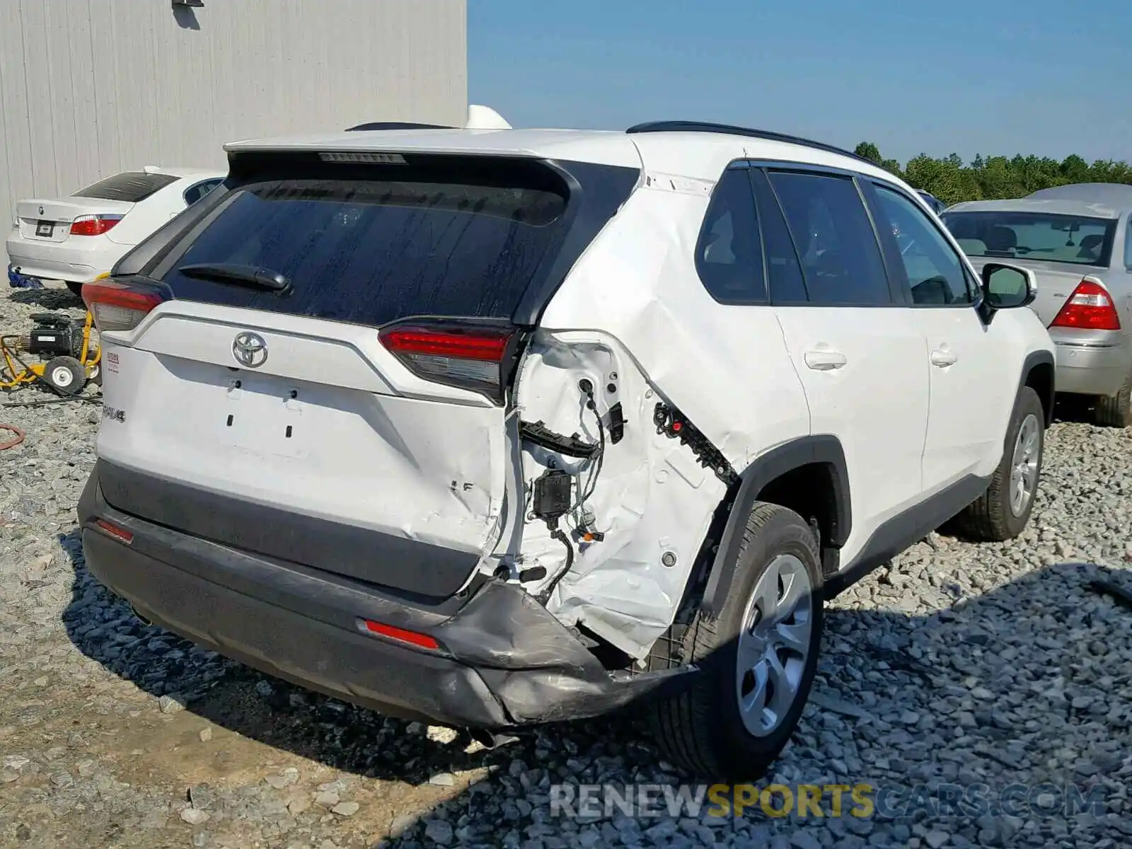 4 Photograph of a damaged car 2T3K1RFV9KW010537 TOYOTA RAV4 LE 2019