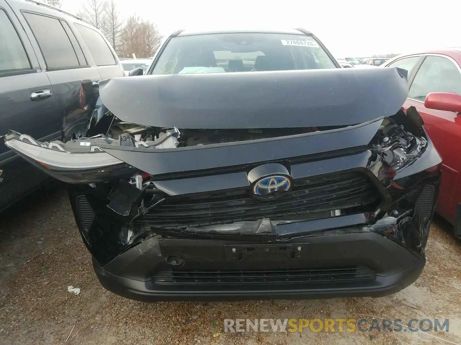 9 Photograph of a damaged car 2T3MWRFV3KW011919 TOYOTA RAV4 LE 2019