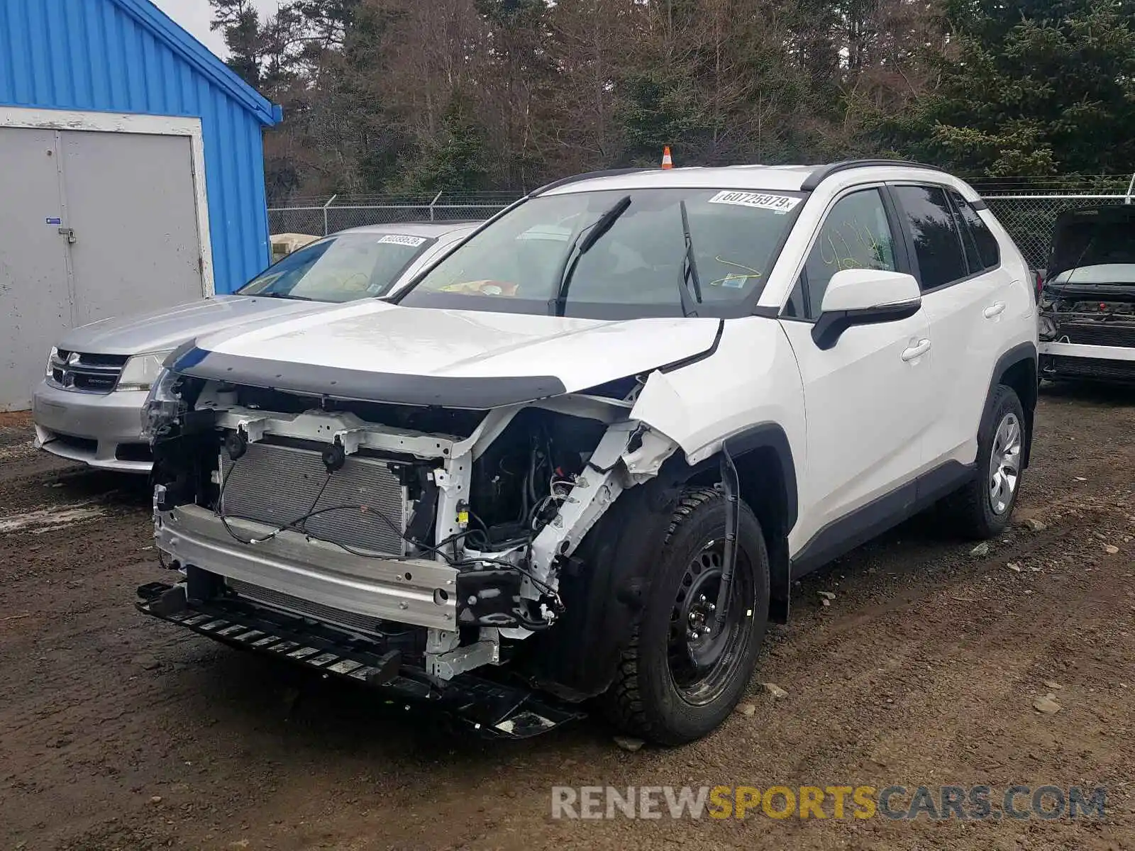 2 Фотография поврежденного автомобиля 2T3Z1RFV5KC004315 TOYOTA RAV4 LE 2019