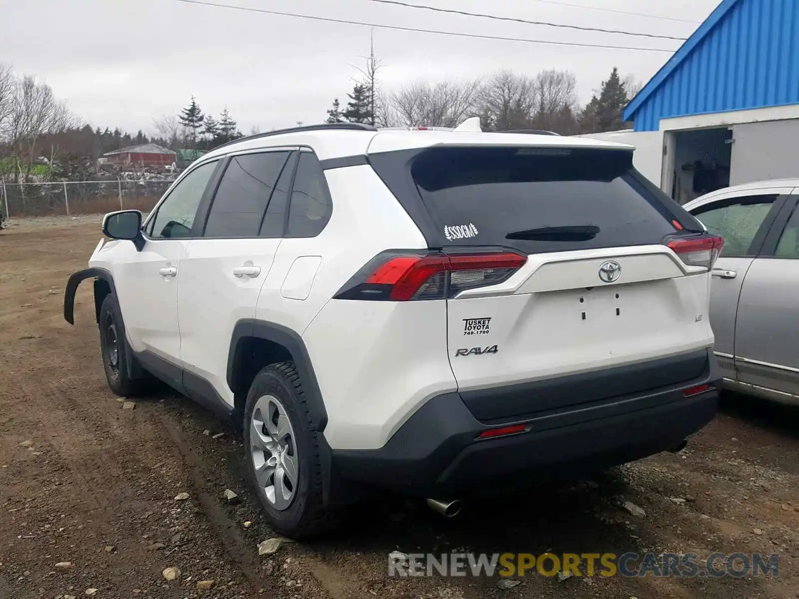 3 Фотография поврежденного автомобиля 2T3Z1RFV5KC004315 TOYOTA RAV4 LE 2019