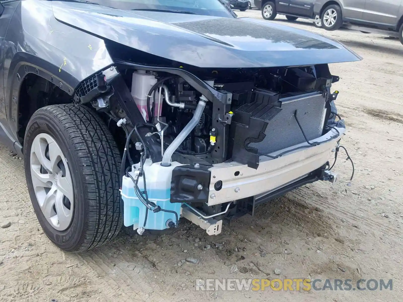 9 Photograph of a damaged car JTMF1RFV0KD016662 TOYOTA RAV4 LE 2019