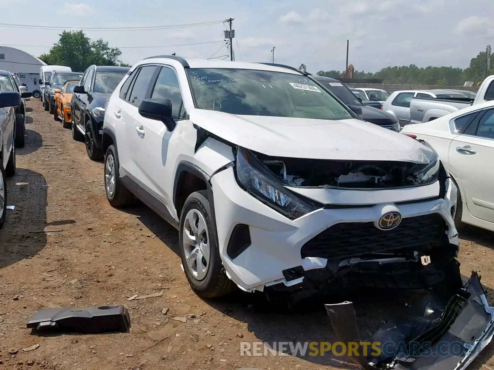 1 Photograph of a damaged car JTMF1RFV7KD500716 TOYOTA RAV4 LE 2019