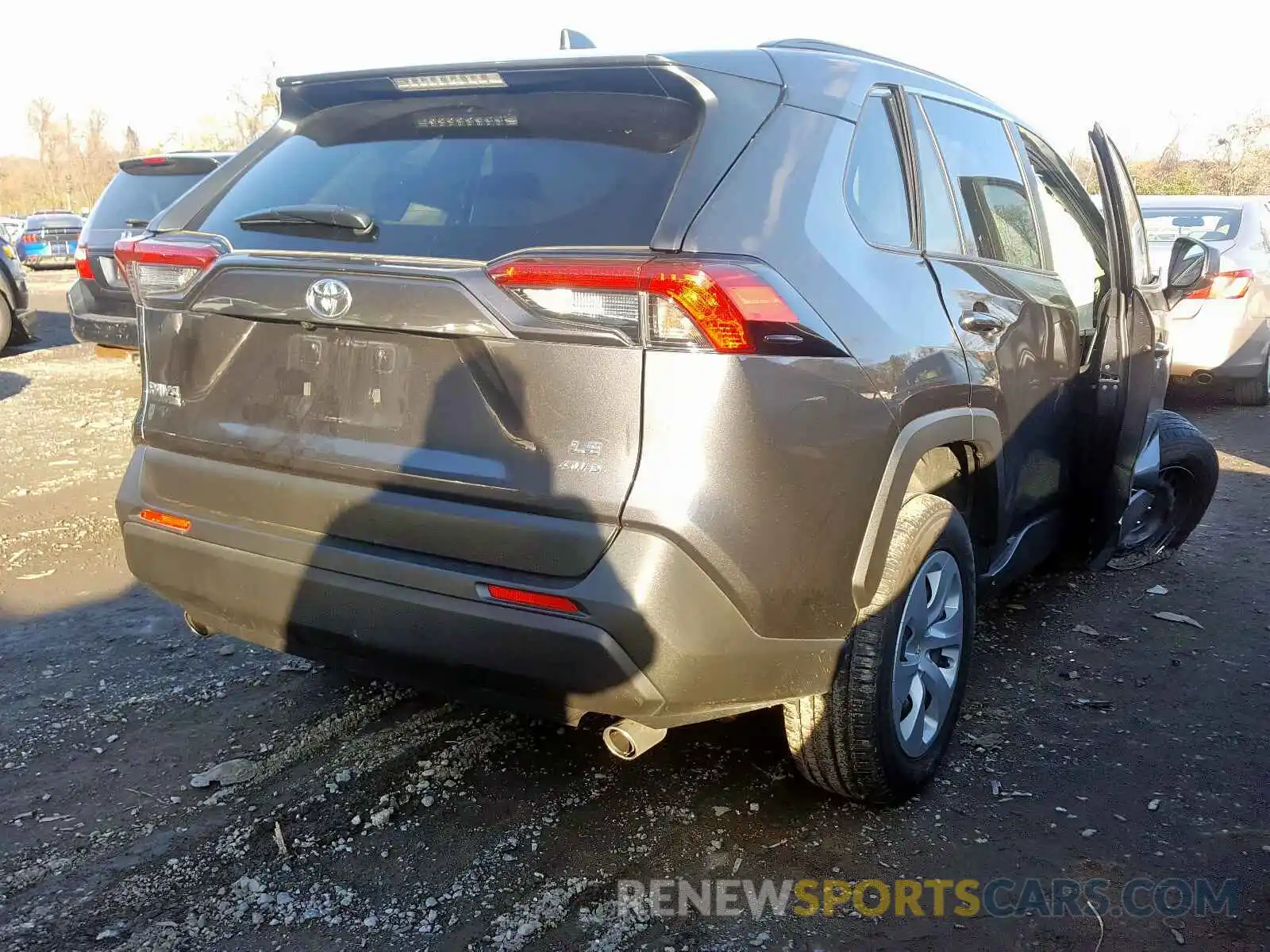 4 Photograph of a damaged car JTMF1RFV8KD002931 TOYOTA RAV4 LE 2019