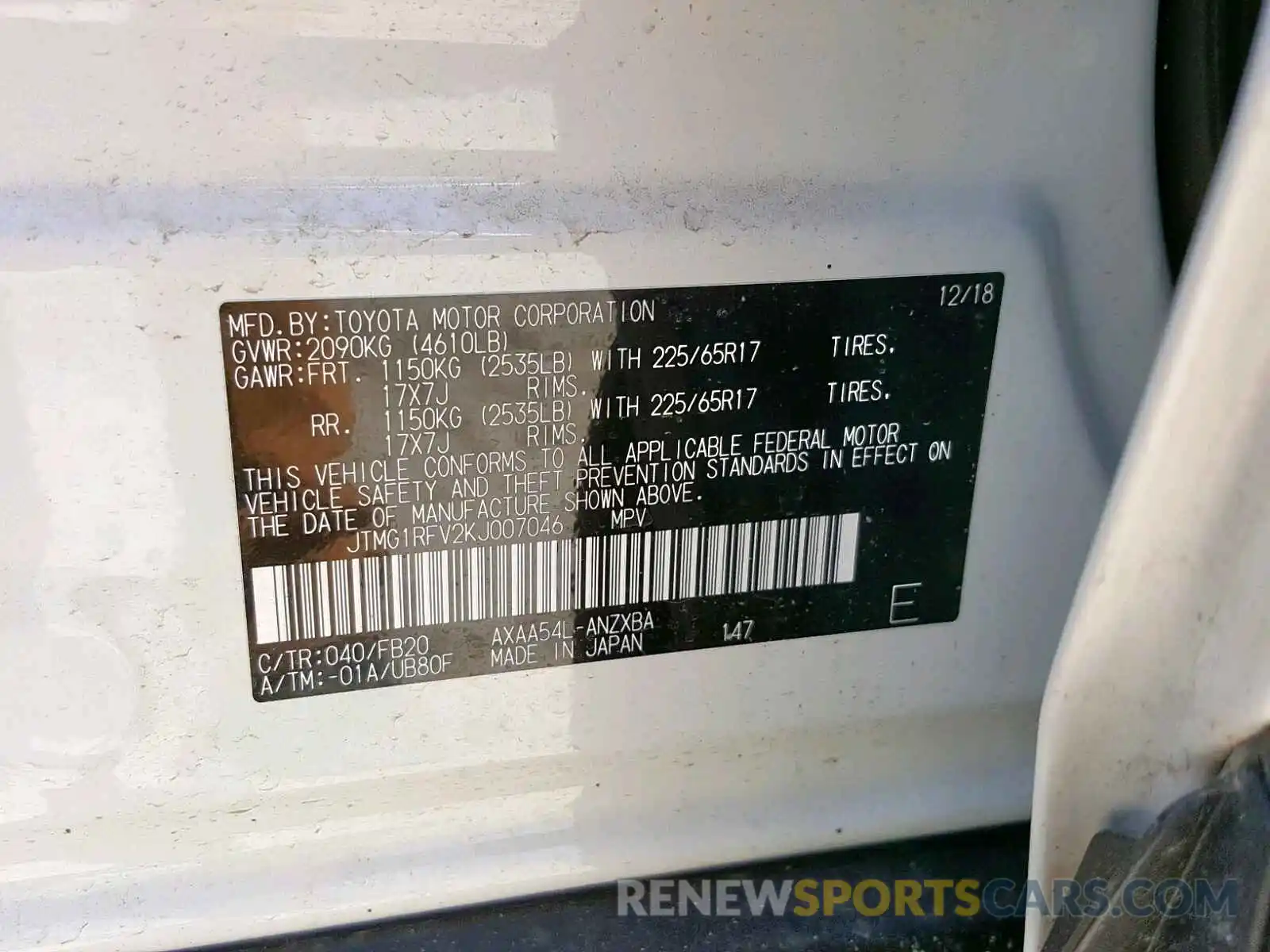 10 Photograph of a damaged car JTMG1RFV2KJ007046 TOYOTA RAV4 LE 2019