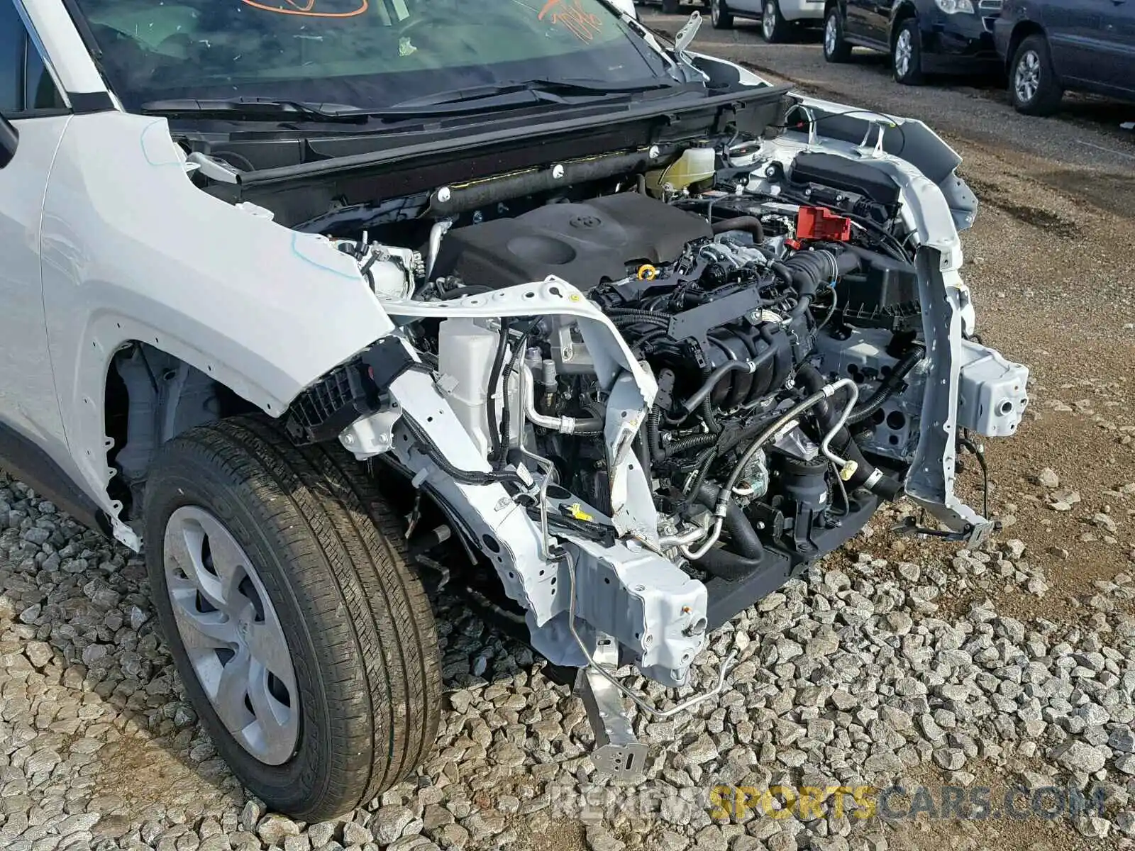 9 Photograph of a damaged car JTMG1RFV2KJ007046 TOYOTA RAV4 LE 2019