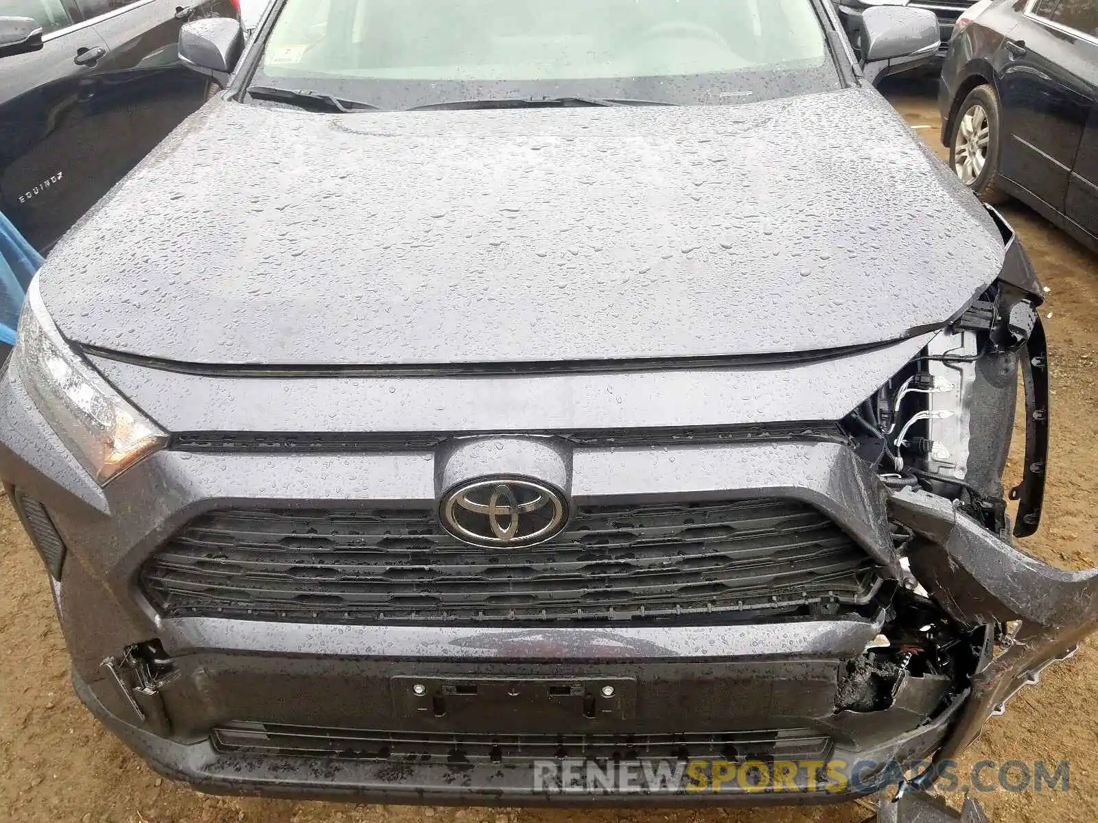 7 Photograph of a damaged car JTMG1RFVXKJ015086 TOYOTA RAV4 LE 2019