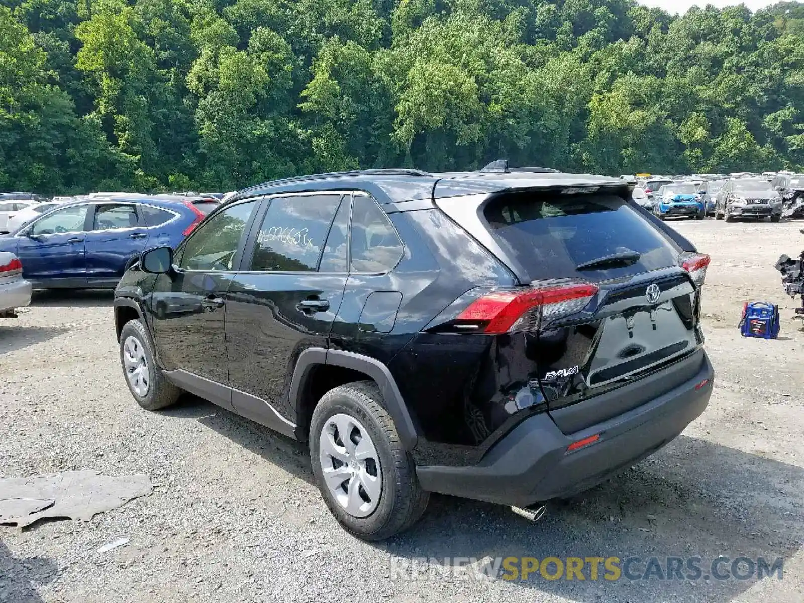 3 Photograph of a damaged car JTMH1RFV0KD500761 TOYOTA RAV4 LE 2019