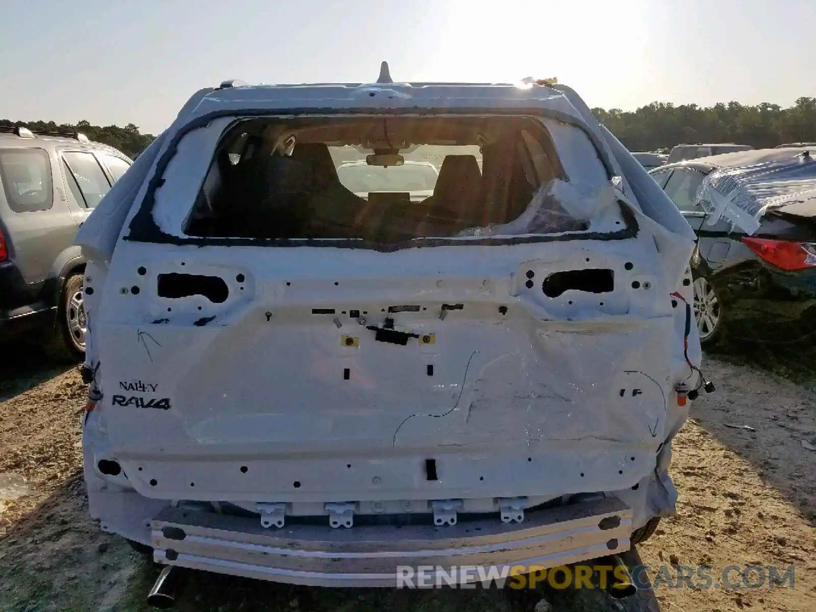 9 Photograph of a damaged car JTMH1RFV0KJ011116 TOYOTA RAV4 LE 2019