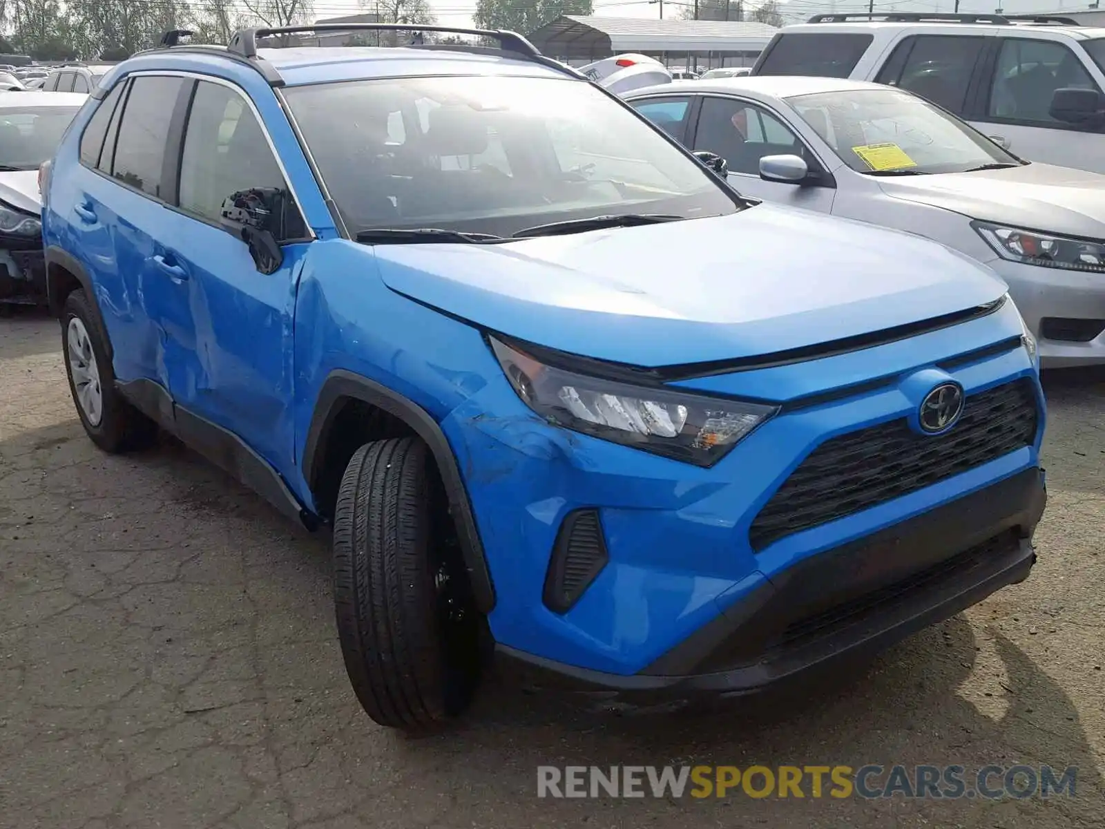 1 Photograph of a damaged car JTMH1RFV2KJ004412 TOYOTA RAV4 LE 2019