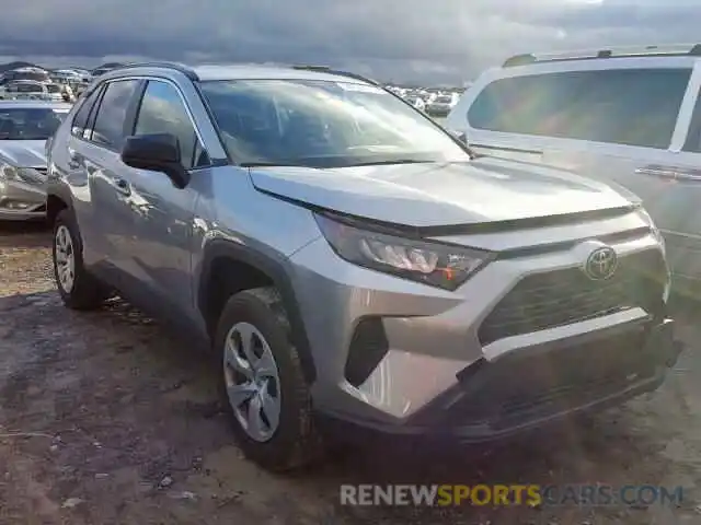 1 Photograph of a damaged car JTMH1RFV5KD005939 TOYOTA RAV4 LE 2019