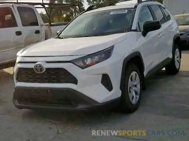 2 Photograph of a damaged car JTMH1RFV7KD010026 TOYOTA RAV4 LE 2019