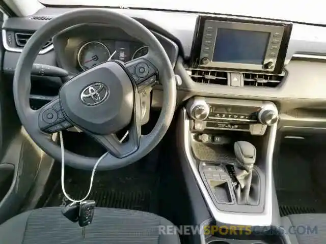 9 Фотография поврежденного автомобиля JTMH1RFV7KD010026 TOYOTA RAV4 LE 2019