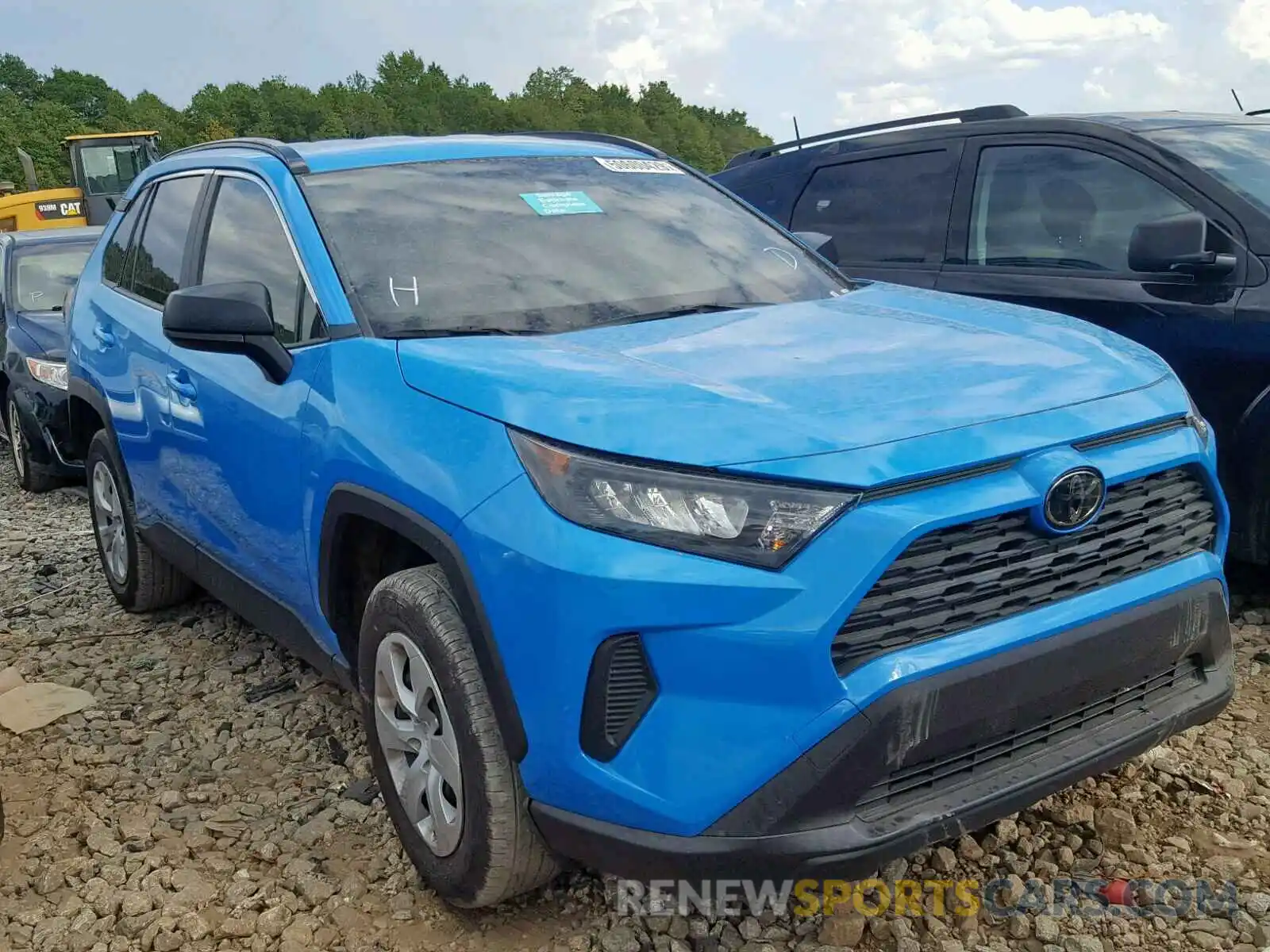 1 Photograph of a damaged car JTMH1RFV8KD501267 TOYOTA RAV4 LE 2019