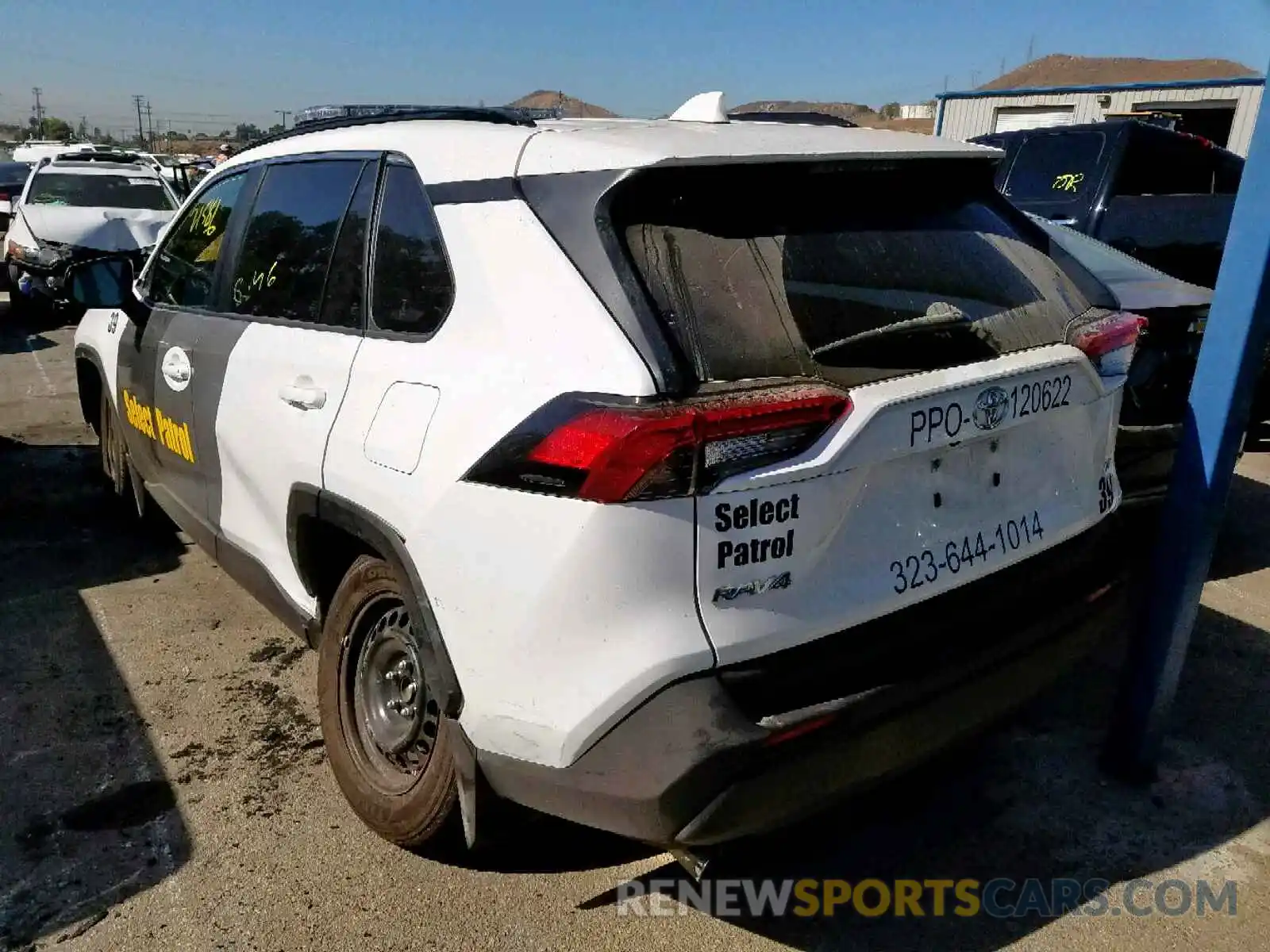 3 Photograph of a damaged car JTMH1RFV9KD502234 TOYOTA RAV4 LE 2019