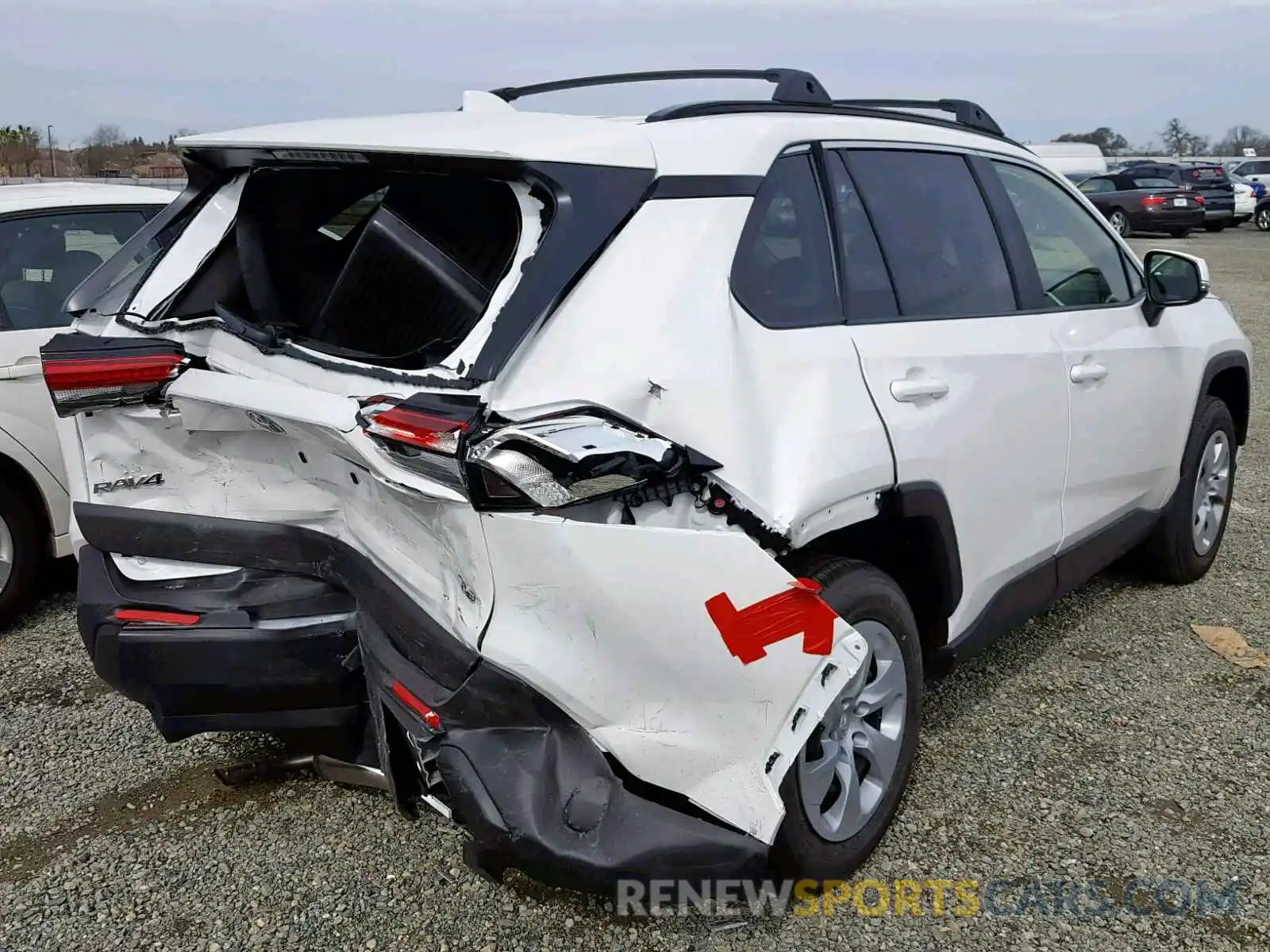 4 Photograph of a damaged car JTMK1RFV1KJ003189 TOYOTA RAV4 LE 2019