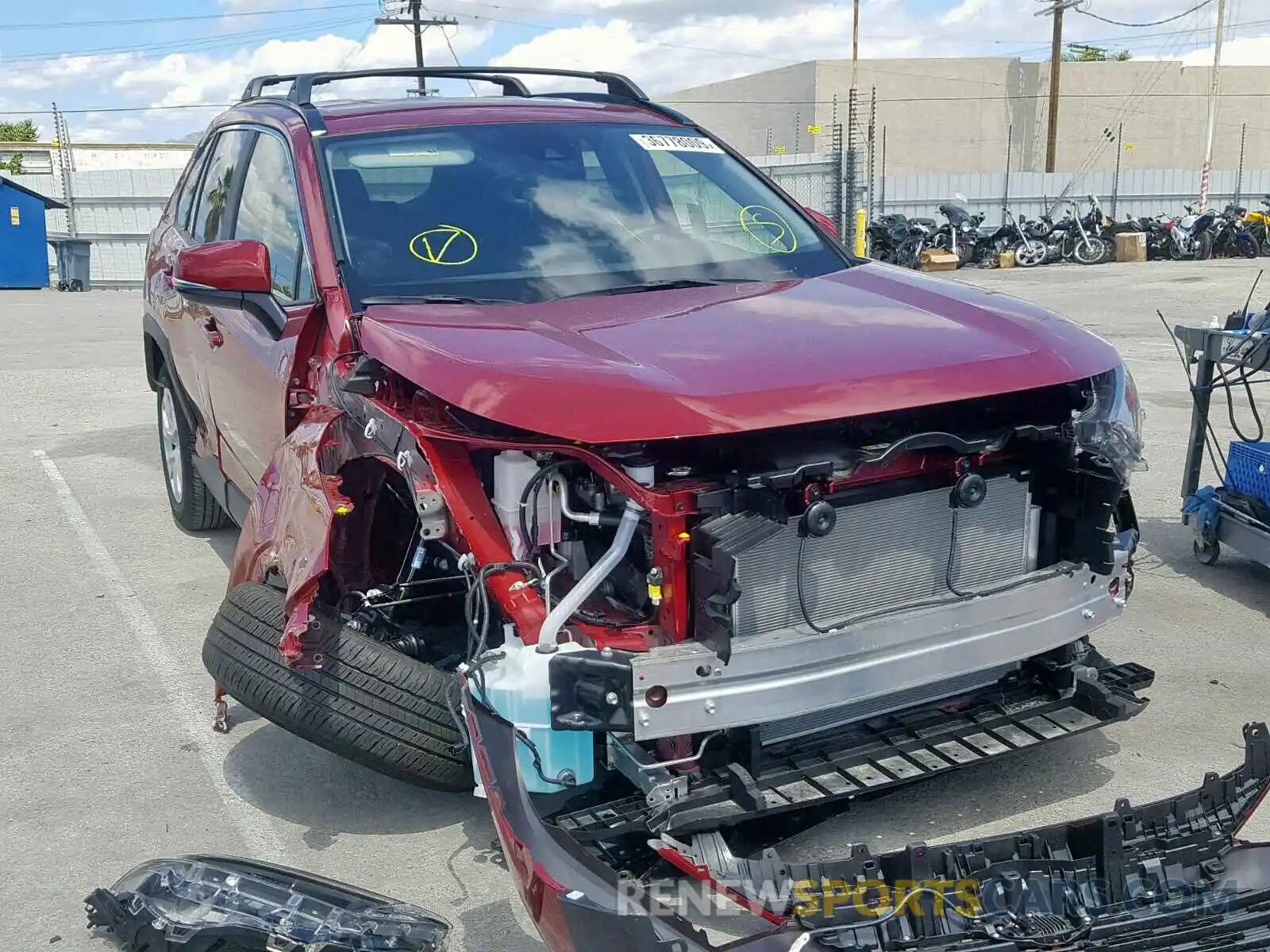 1 Photograph of a damaged car JTMK1RFV1KJ007047 TOYOTA RAV4 LE 2019