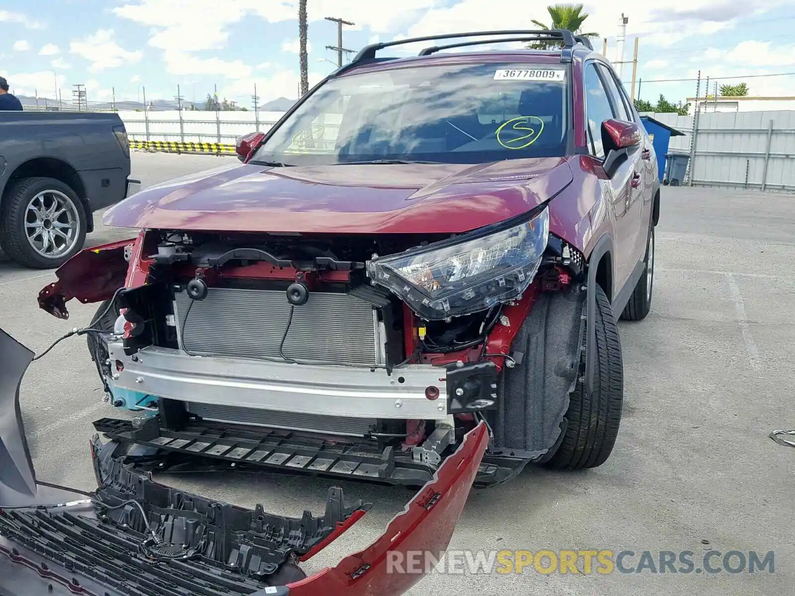 2 Photograph of a damaged car JTMK1RFV1KJ007047 TOYOTA RAV4 LE 2019