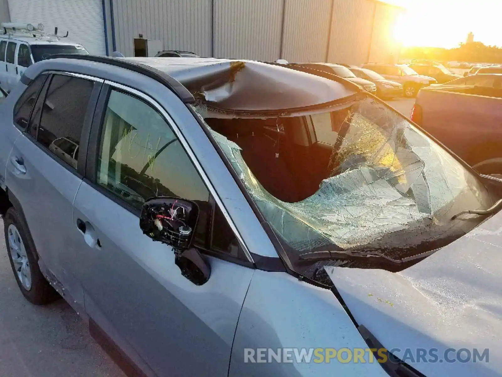 9 Photograph of a damaged car JTMK1RFVXKD023262 TOYOTA RAV4 LE 2019