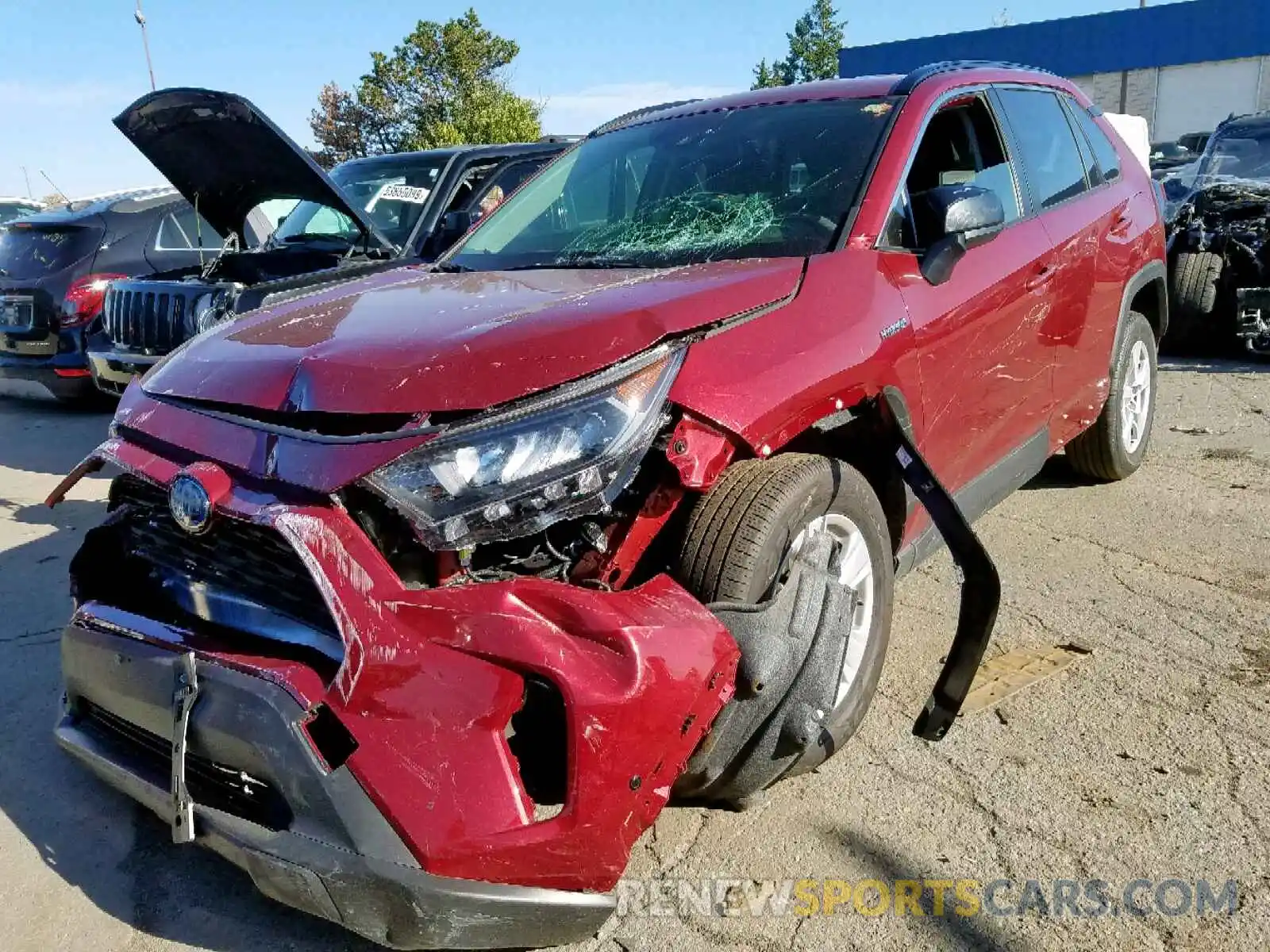 2 Photograph of a damaged car JTMLWRFV2KD005201 TOYOTA RAV4 LE 2019