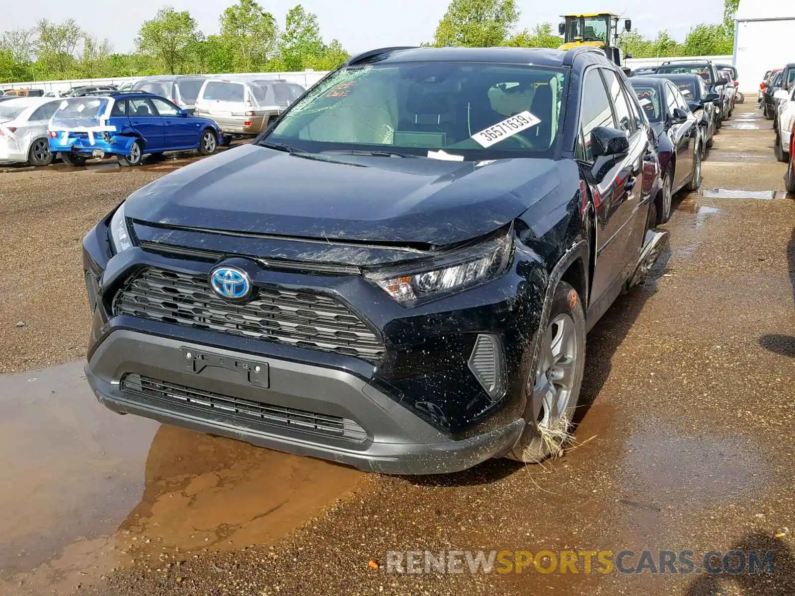 2 Photograph of a damaged car JTMMWRFV6KD011670 TOYOTA RAV4 LE 2019