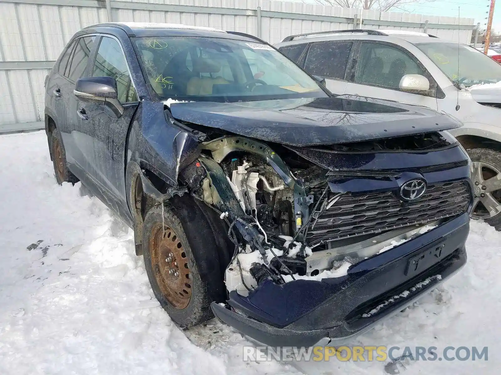 1 Photograph of a damaged car 2T3D1RFV8KW032327 TOYOTA RAV4 LIMIT 2019