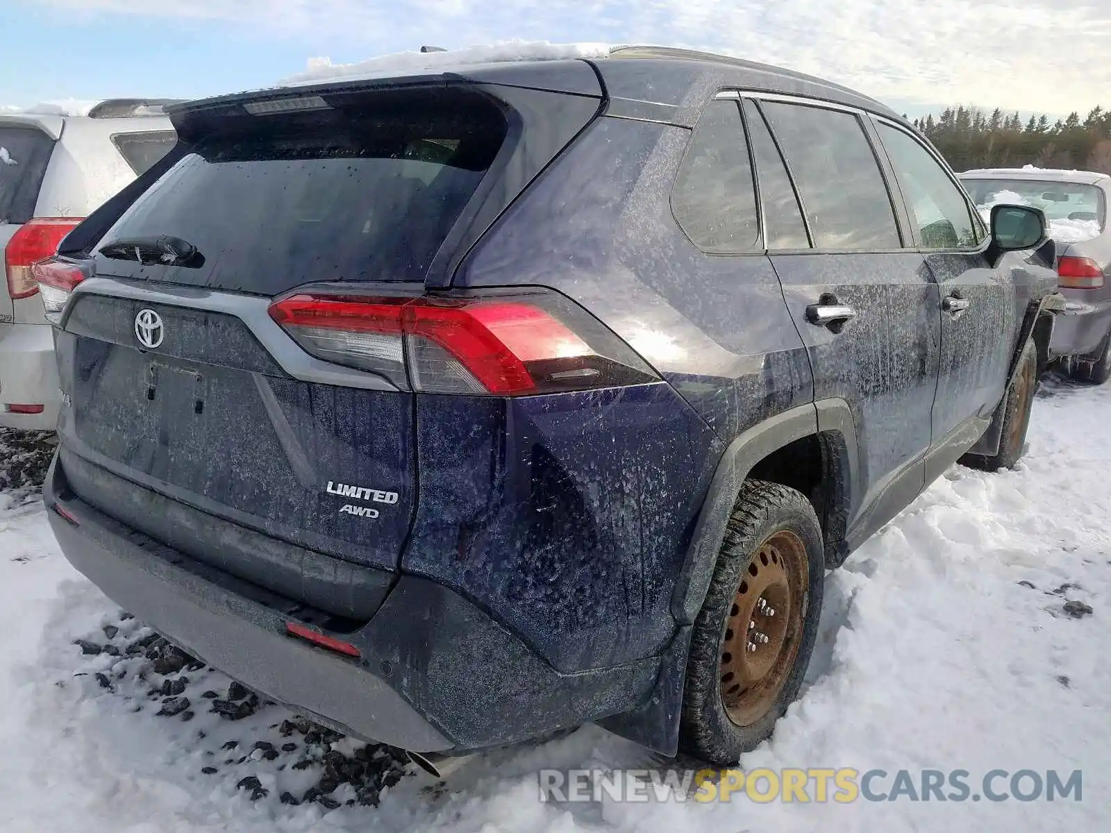 4 Photograph of a damaged car 2T3D1RFV8KW032327 TOYOTA RAV4 LIMIT 2019