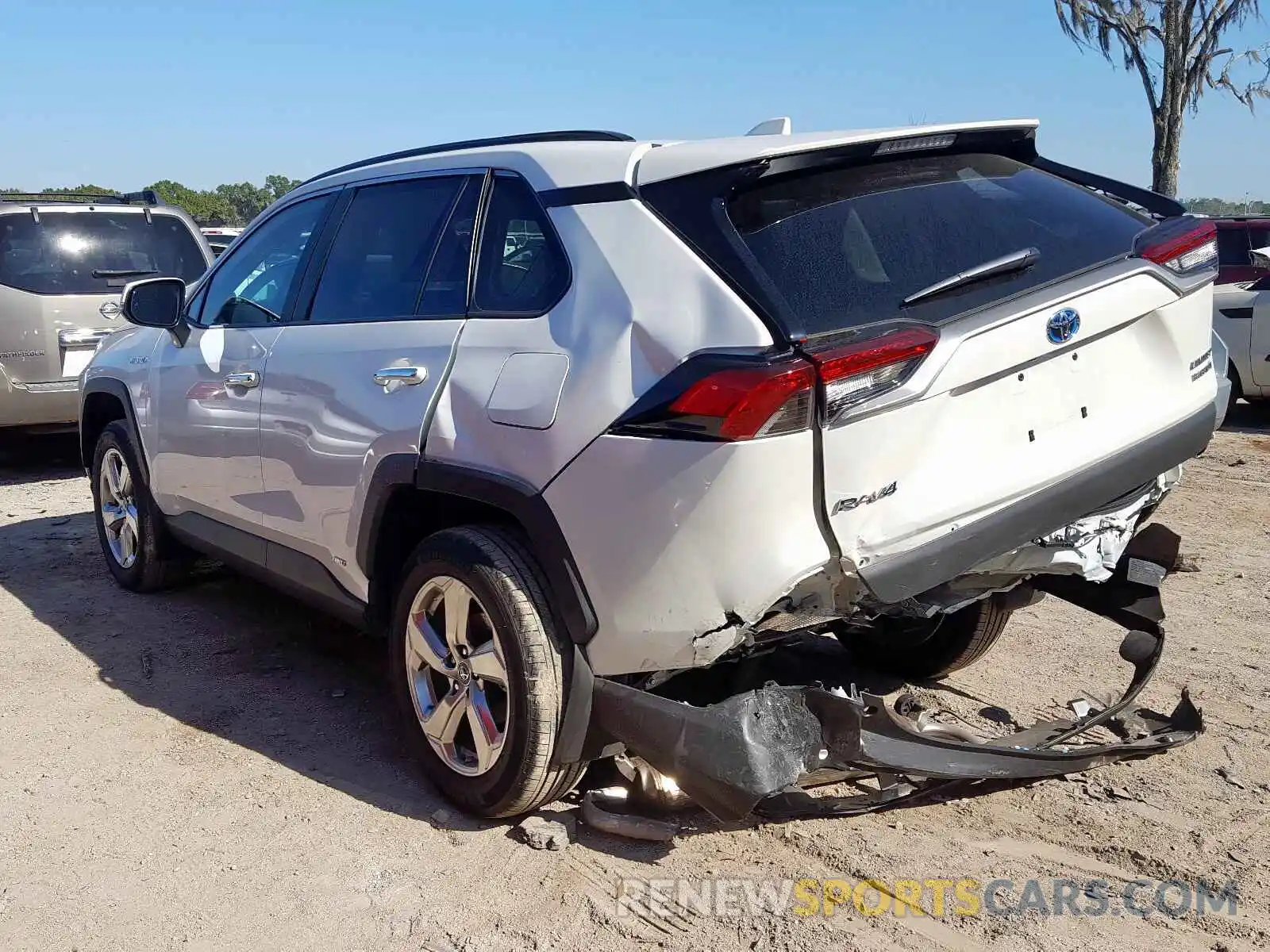 3 Photograph of a damaged car 2T3DWRFV2KW023494 TOYOTA RAV4 LIMIT 2019