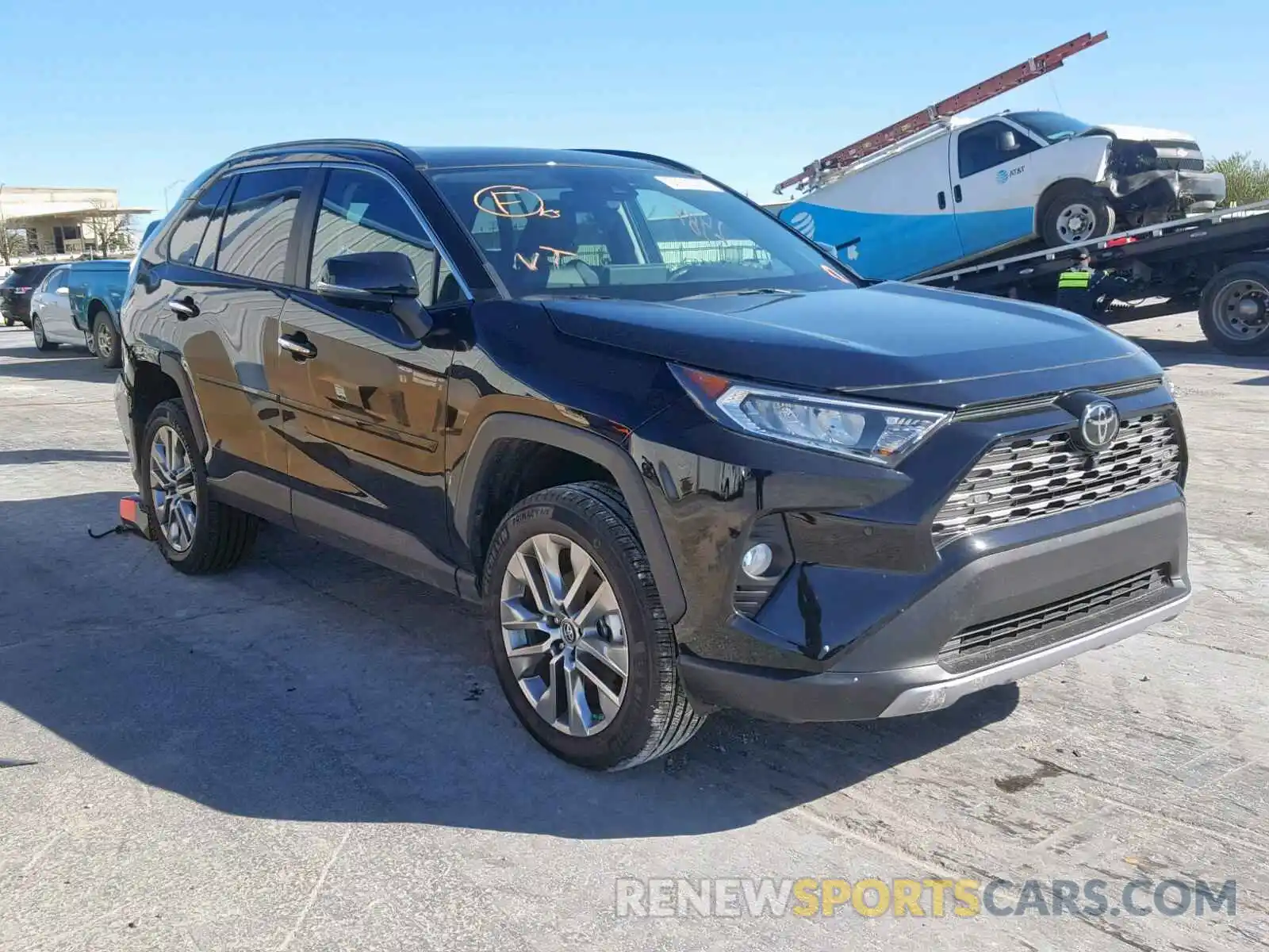 1 Photograph of a damaged car 2T3N1RFV0KW063043 TOYOTA RAV4 LIMIT 2019