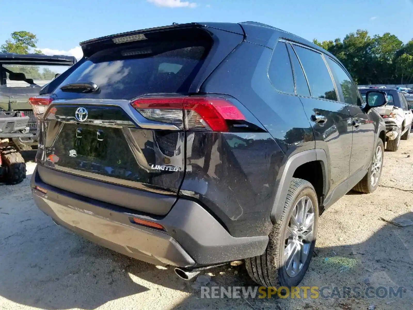 4 Photograph of a damaged car 2T3Y1RFV0KW019265 TOYOTA RAV4 LIMIT 2019