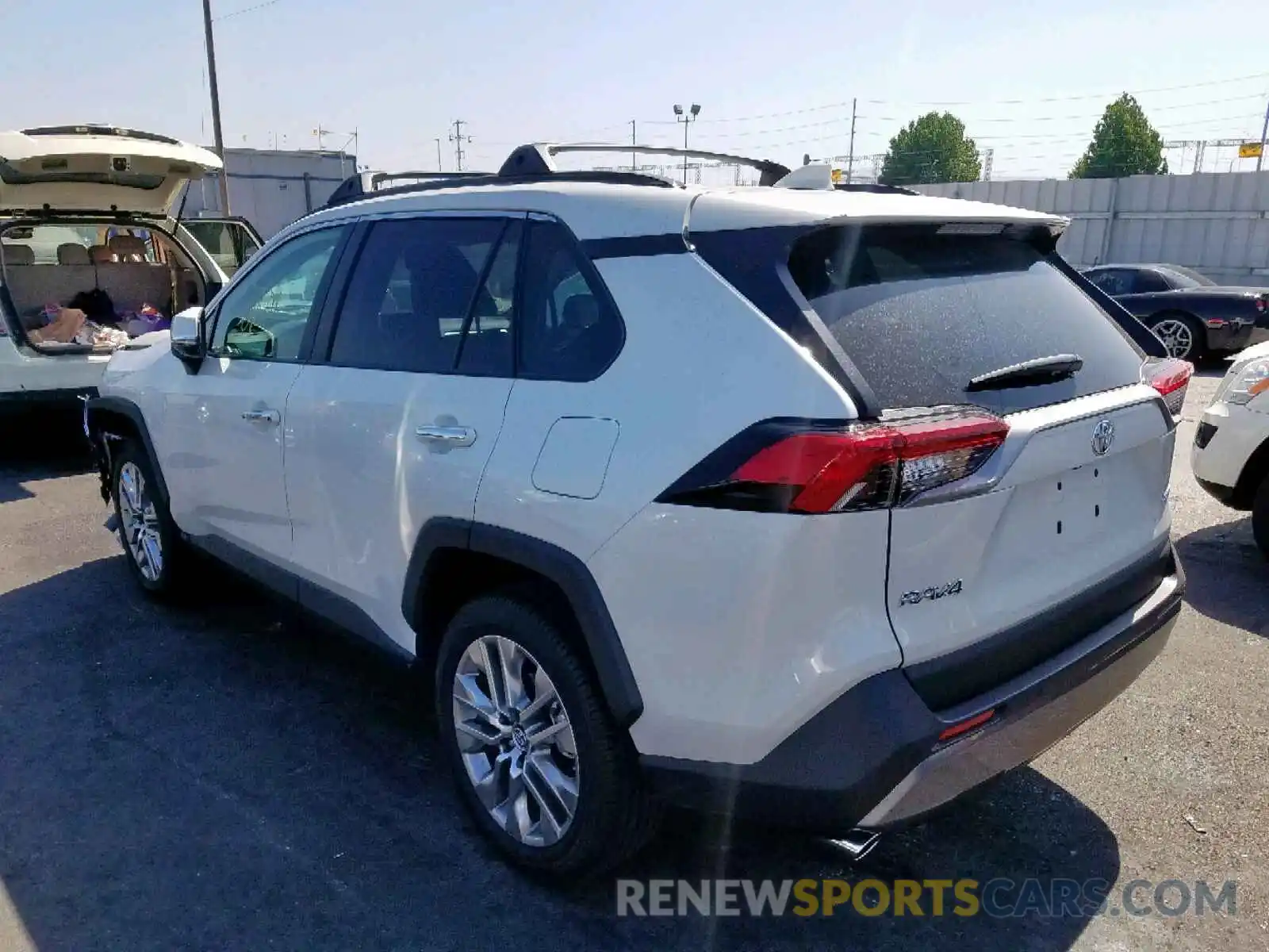 3 Photograph of a damaged car 2T3Y1RFVXKW017863 TOYOTA RAV4 LIMIT 2019