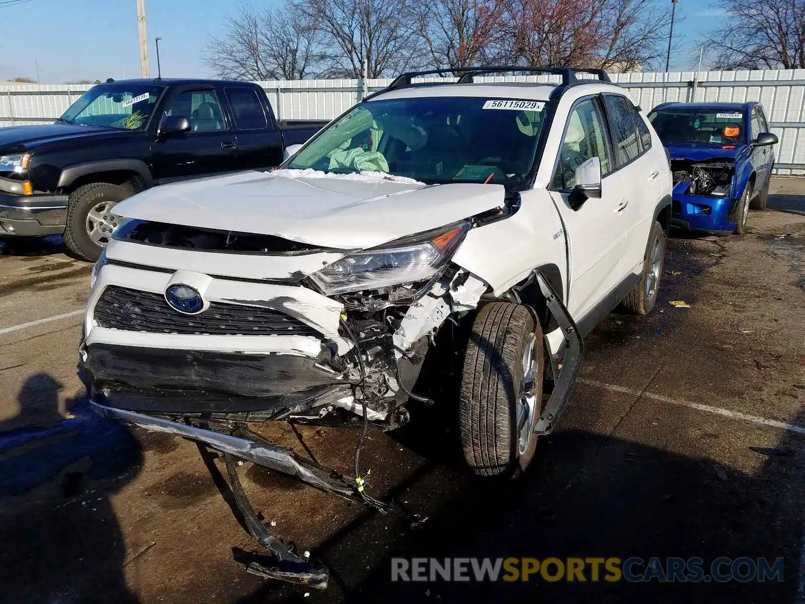 2 Photograph of a damaged car JTMDWRFV4KD005625 TOYOTA RAV4 LIMIT 2019