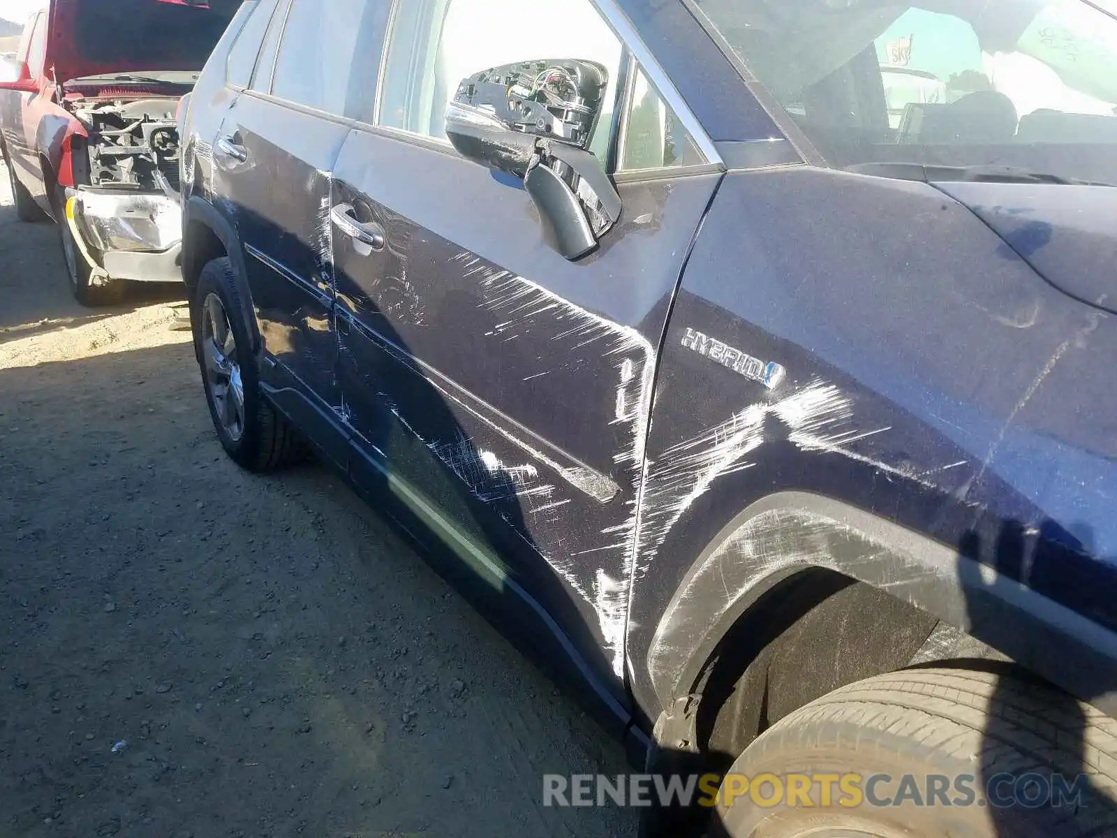9 Photograph of a damaged car JTMDWRFV5KD506233 TOYOTA RAV4 LIMIT 2019