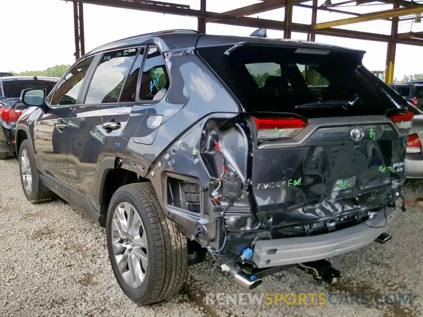 3 Photograph of a damaged car JTMN1RFV7KD519603 TOYOTA RAV4 LIMIT 2019