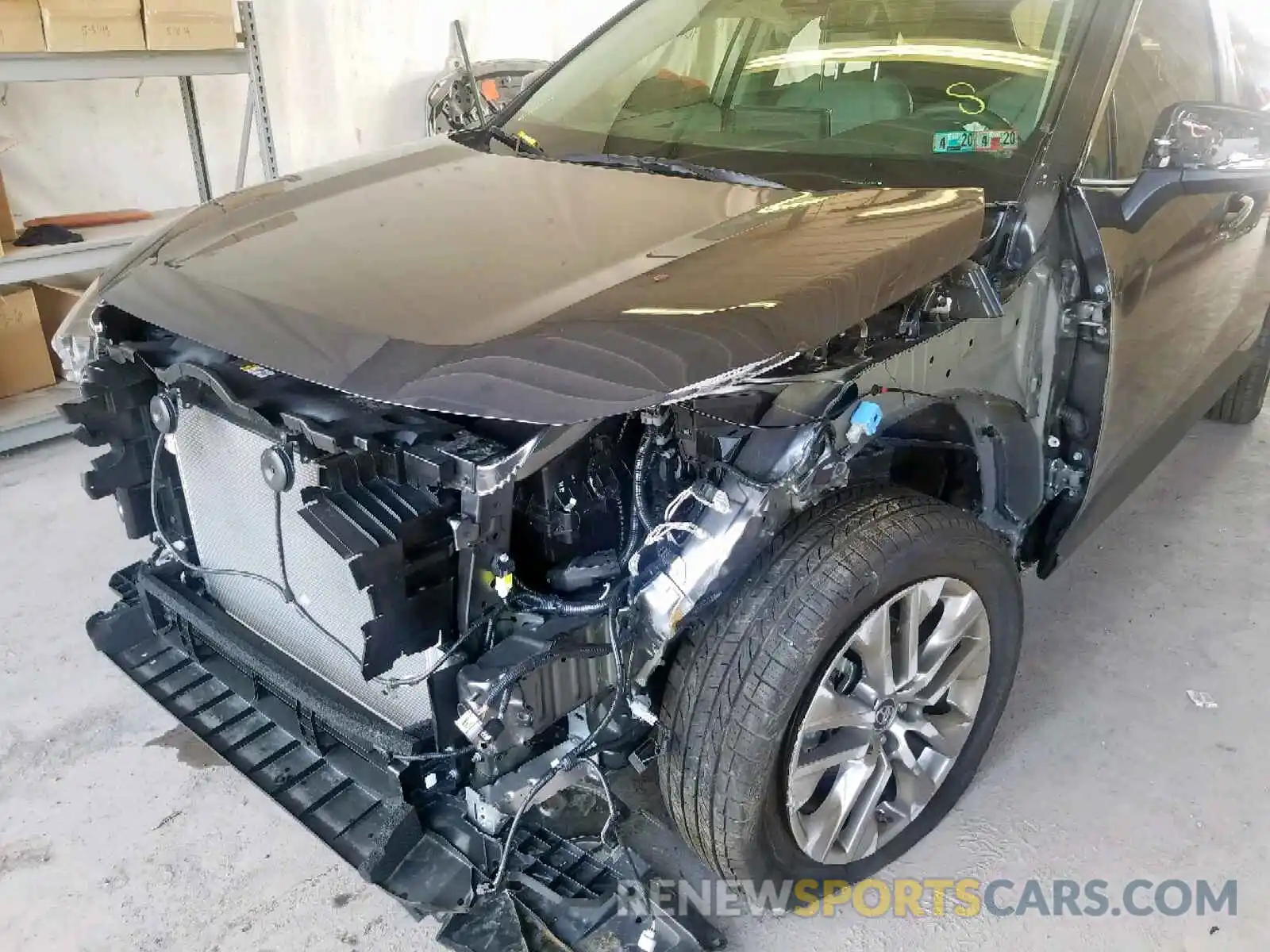 9 Photograph of a damaged car JTMN1RFV8KD514393 TOYOTA RAV4 LIMIT 2019