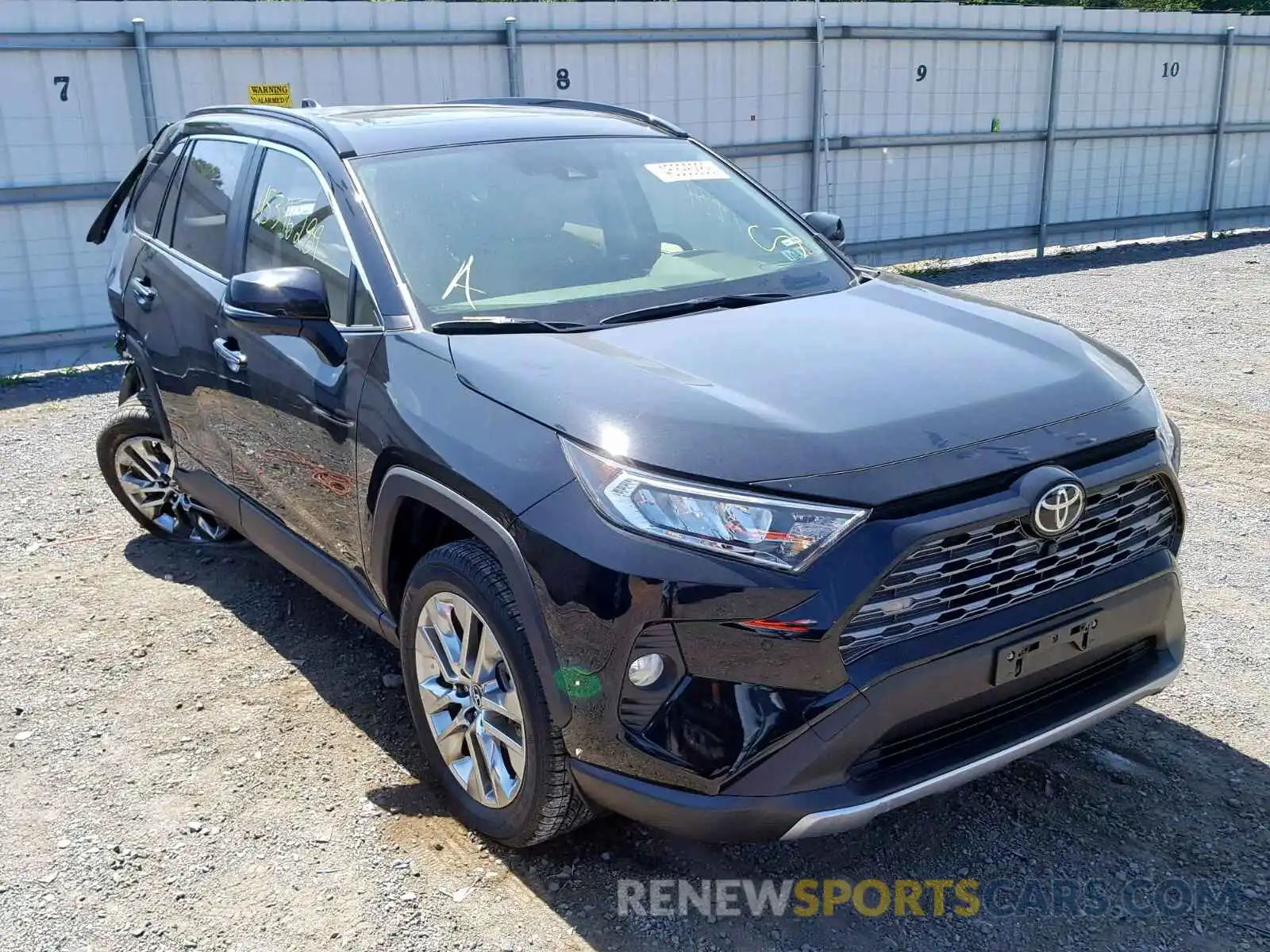 1 Photograph of a damaged car JTMN1RFVXKD018253 TOYOTA RAV4 LIMIT 2019