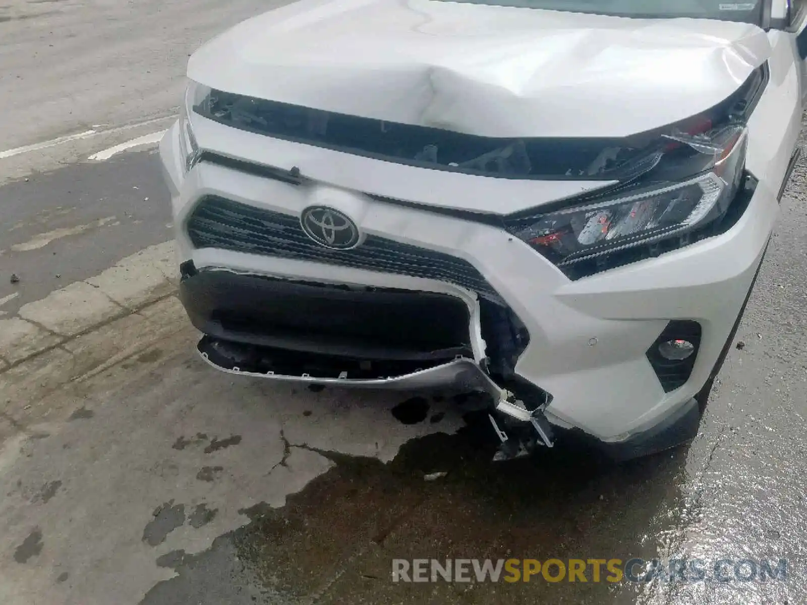 9 Photograph of a damaged car JTMY1RFV8KD004591 TOYOTA RAV4 LIMIT 2019